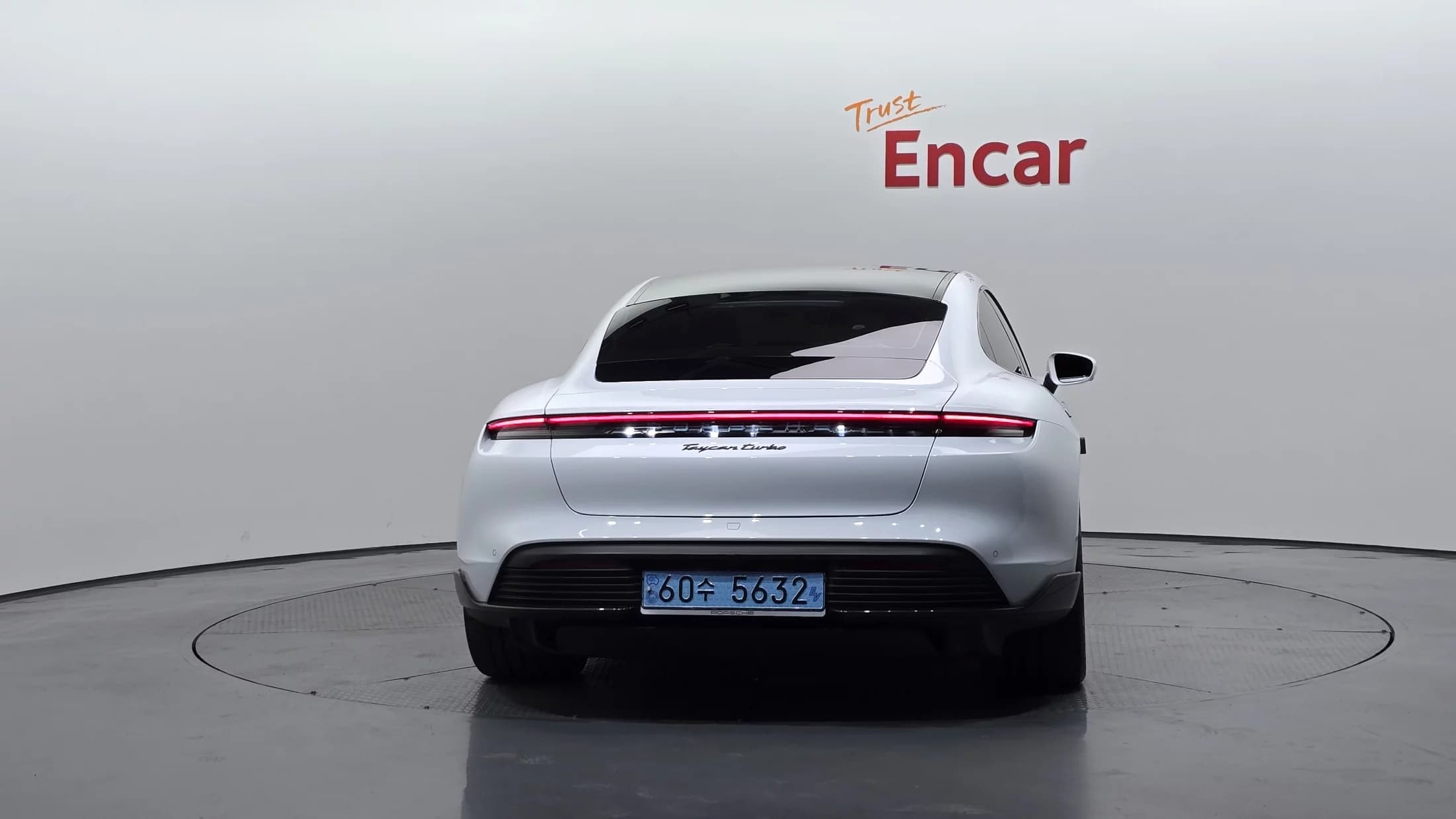 Porsche TAYCAN Turbo, электромобиль, 2021 г. 34603 км. — фото 4