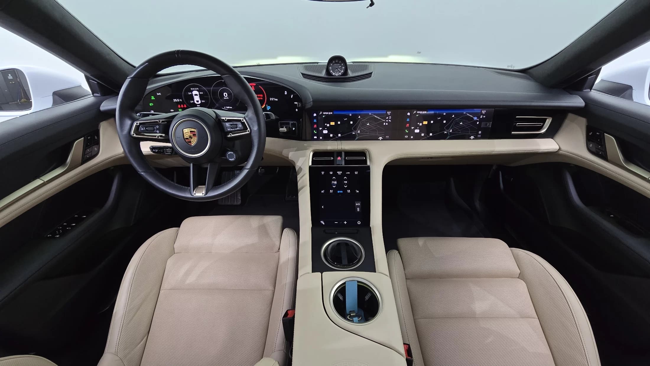 Porsche TAYCAN Turbo, электромобиль, 2021 г. 34603 км. — фото 6