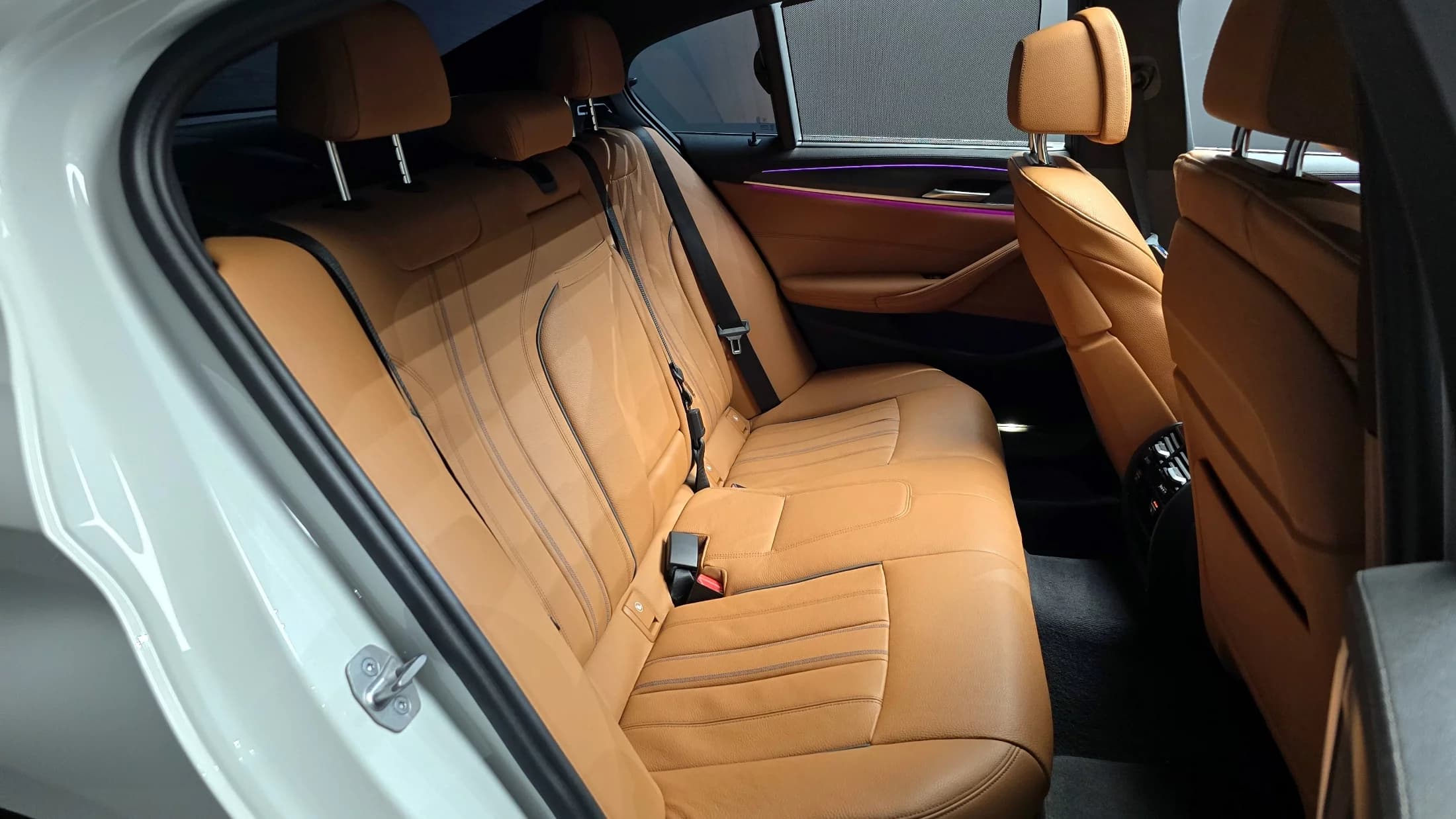 BMW 5-Series 520i M Sport, 2023 г. 28885 км. — фото 12