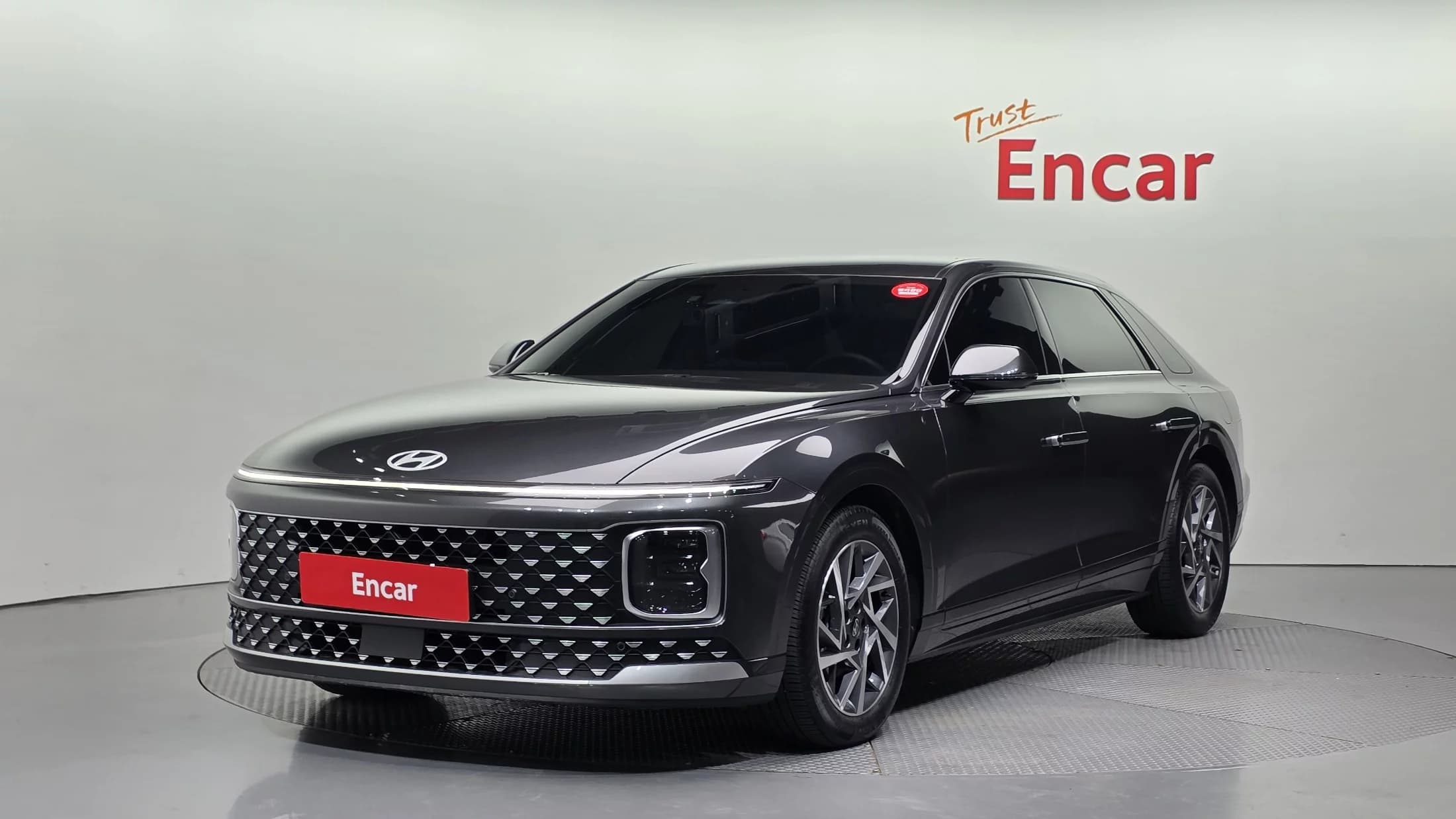 Hyundai Grandeur Premium, гибрид, 2024 г. 4062 км.