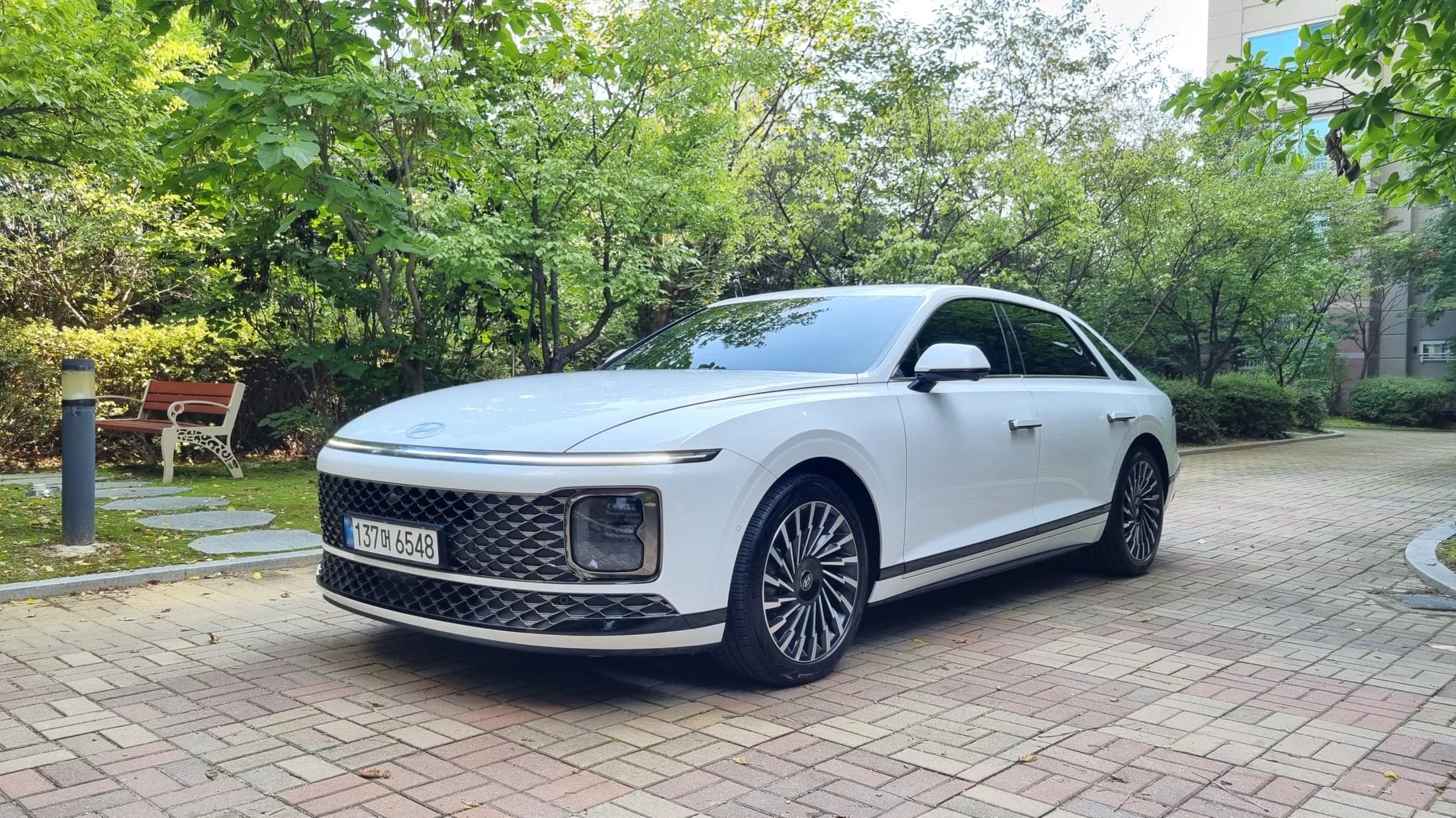 Hyundai Grandeur 2,5 Gasoline 2WD Calligraphy, 2025 г. 3510 км. — фото 2