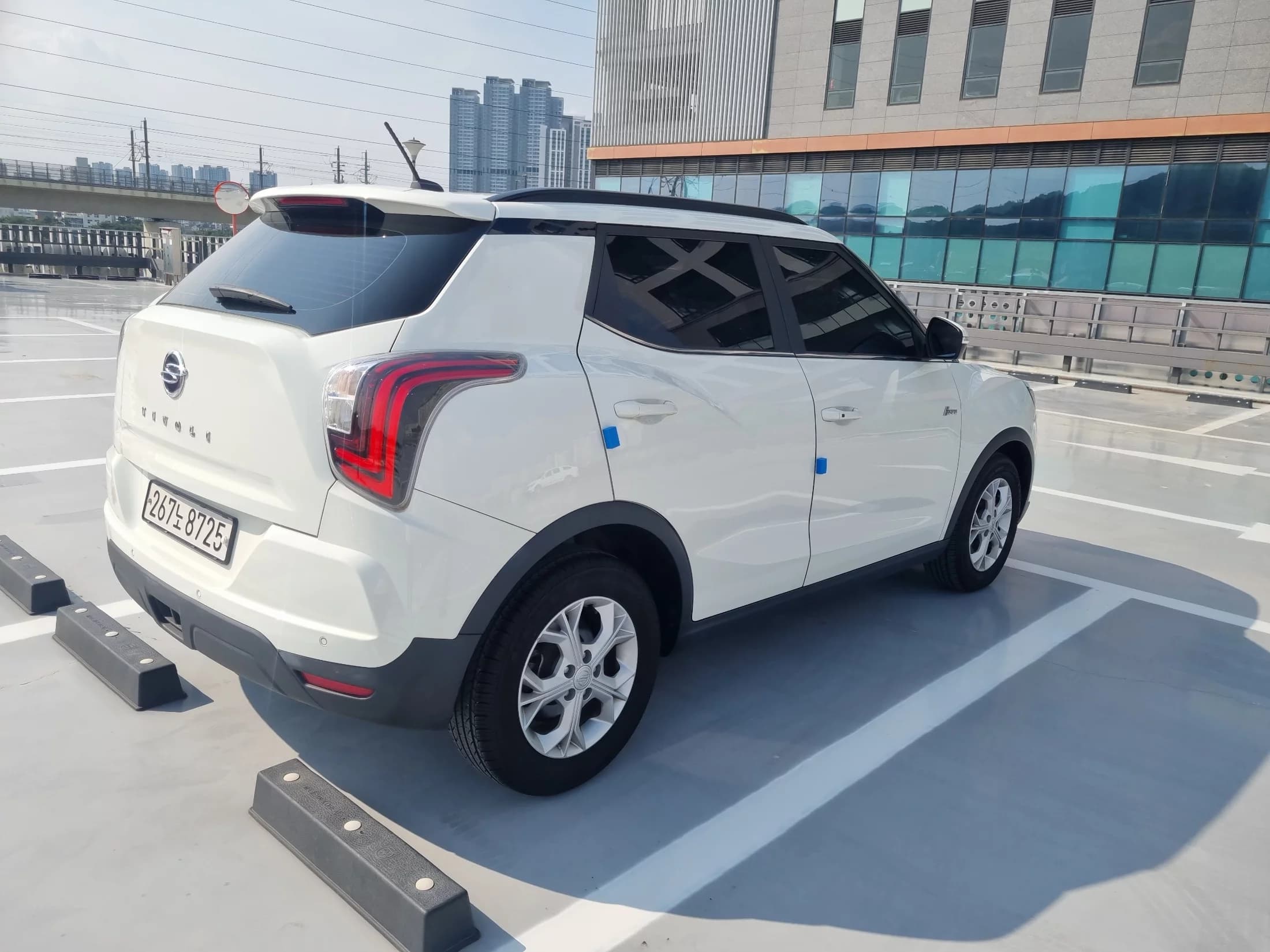 SsangYong TIBOLI Gasoline 1.5 2WD V3, 2021 г. 34664 км. — фото 2
