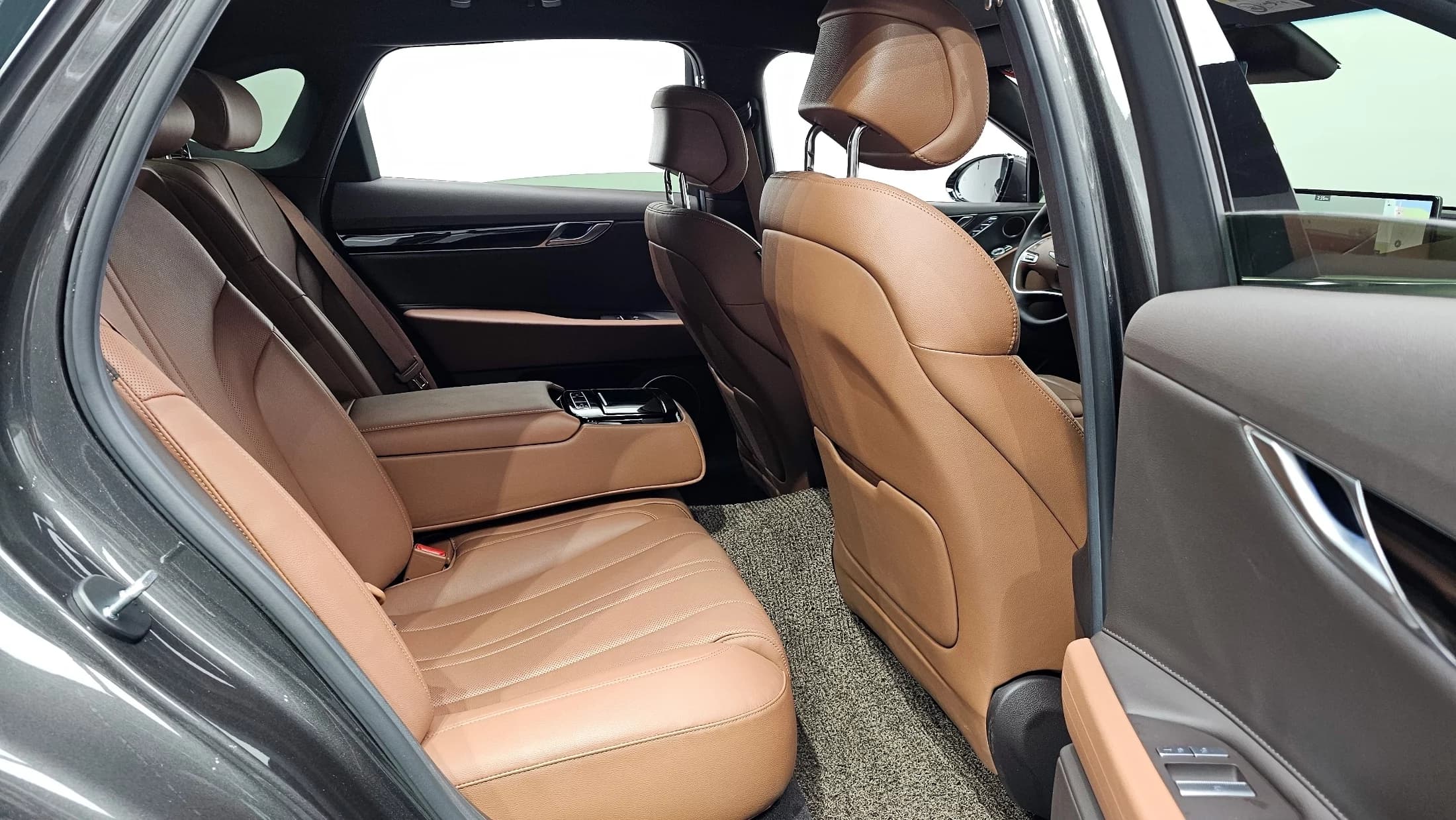 Genesis G80 Gasoline 2.5 Turbo AWD, 2022 г. 57067 км. — фото 11