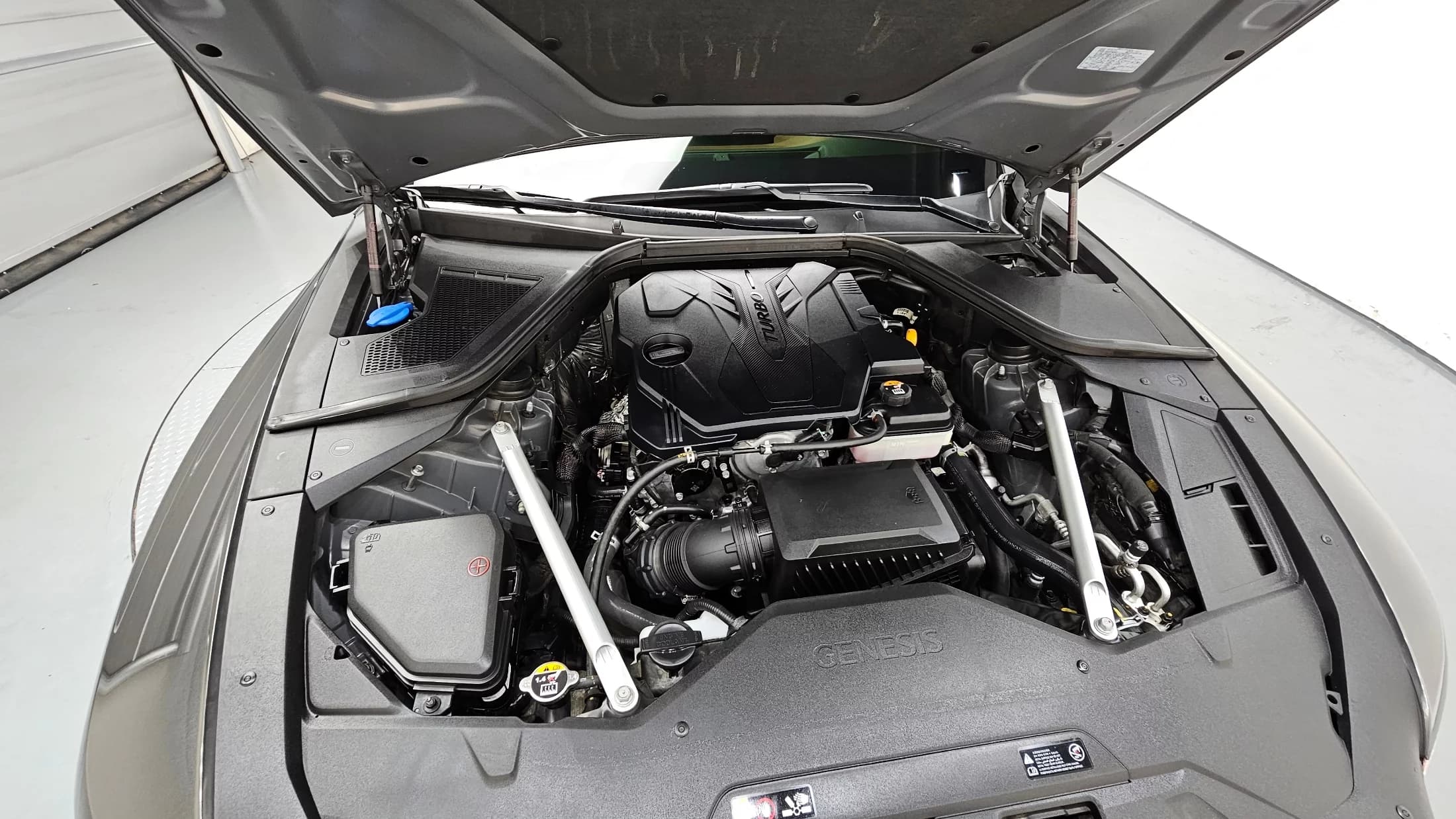 Genesis G80 Gasoline 2.5 Turbo AWD, 2022 г. 57067 км. — фото 6