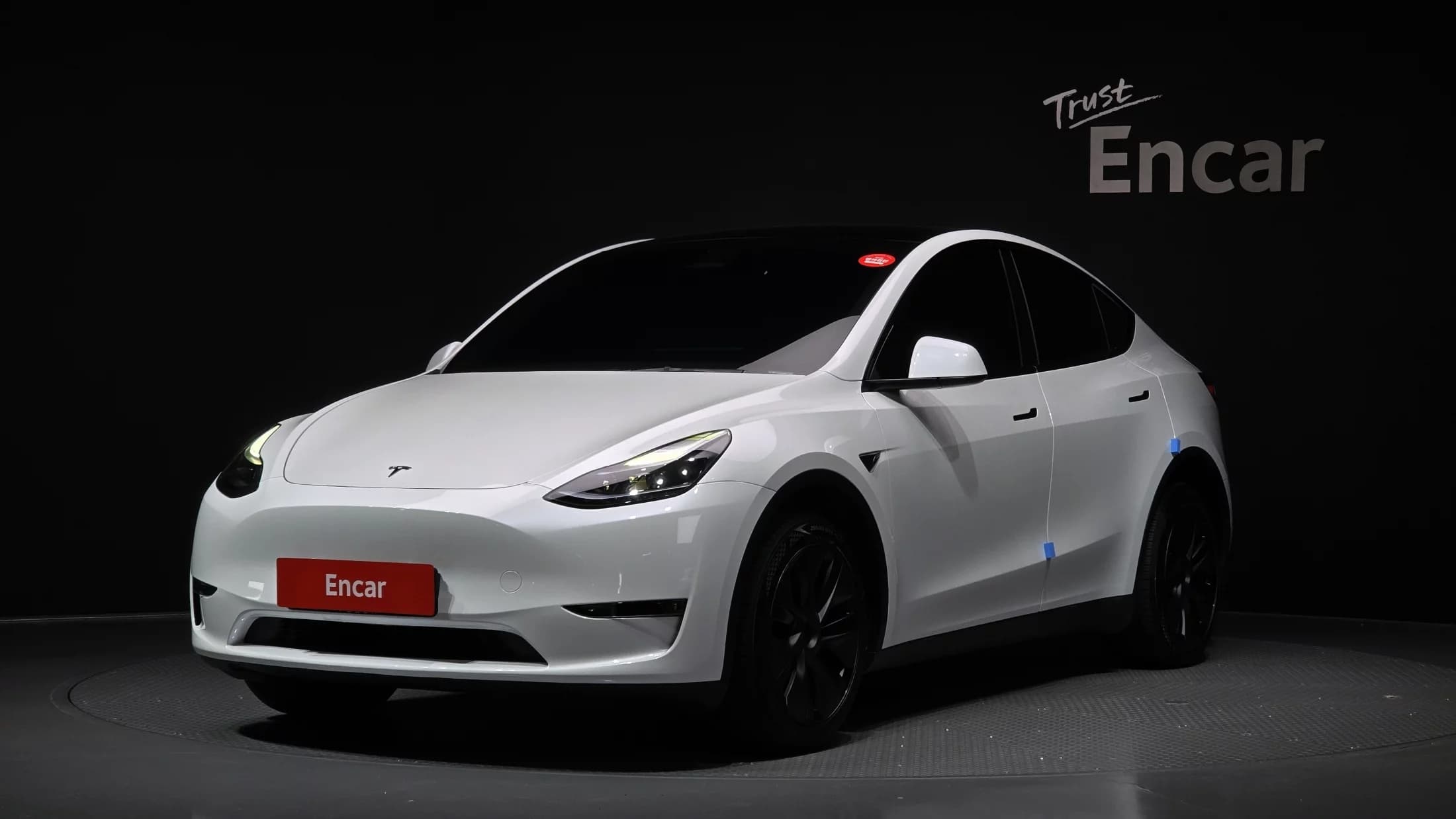 Tesla Model Y Long Range, электромобиль, 2024 г. 38625 км.