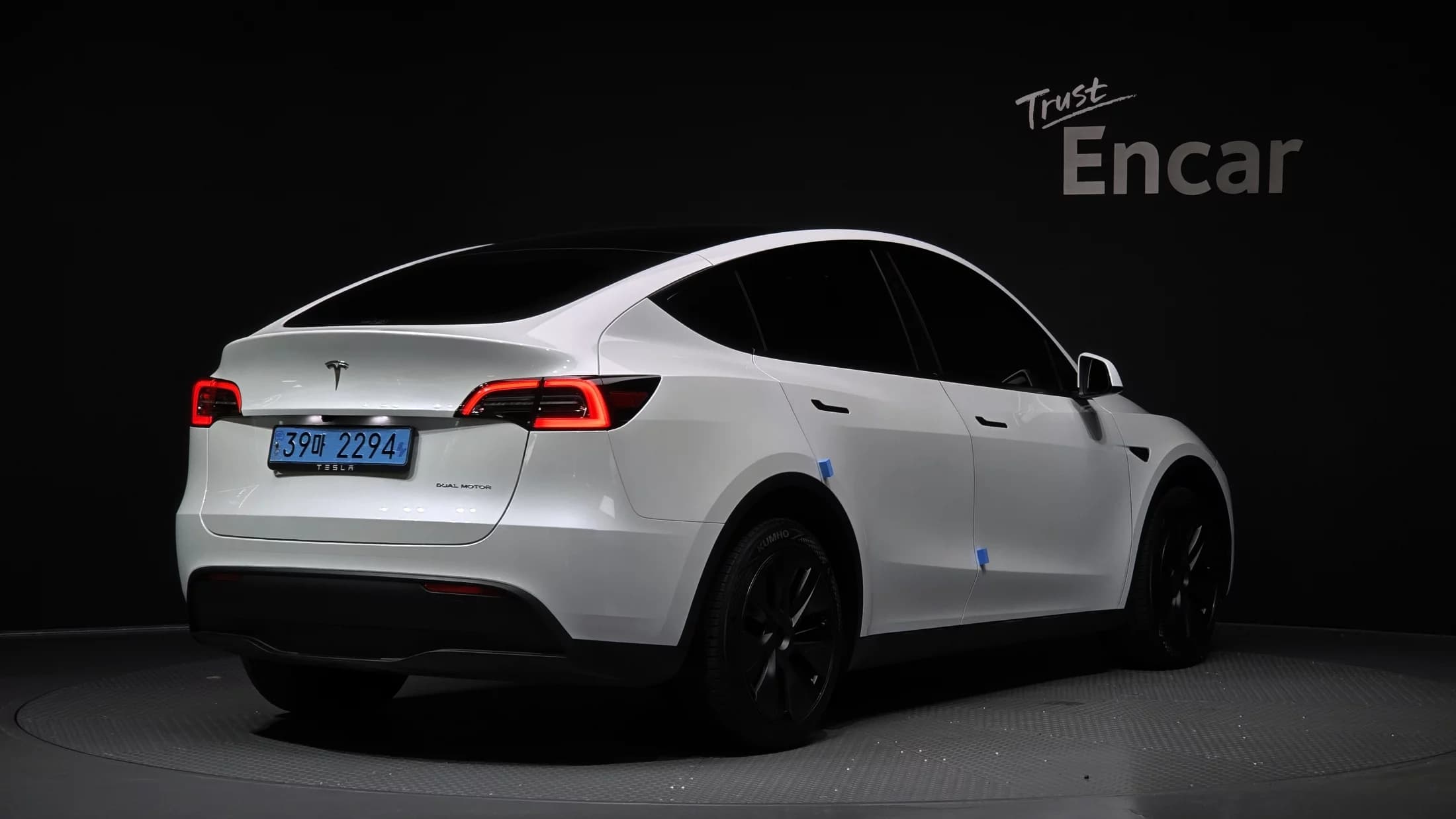 Tesla Model Y Long Range, электромобиль, 2024 г. 38625 км. — фото 2