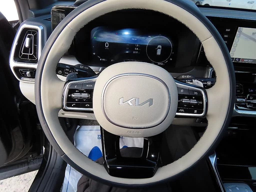 Kia Sorento HEV 1.6 2WD Noblesse, гибрид, 2022 г. 54866 км. — фото 8