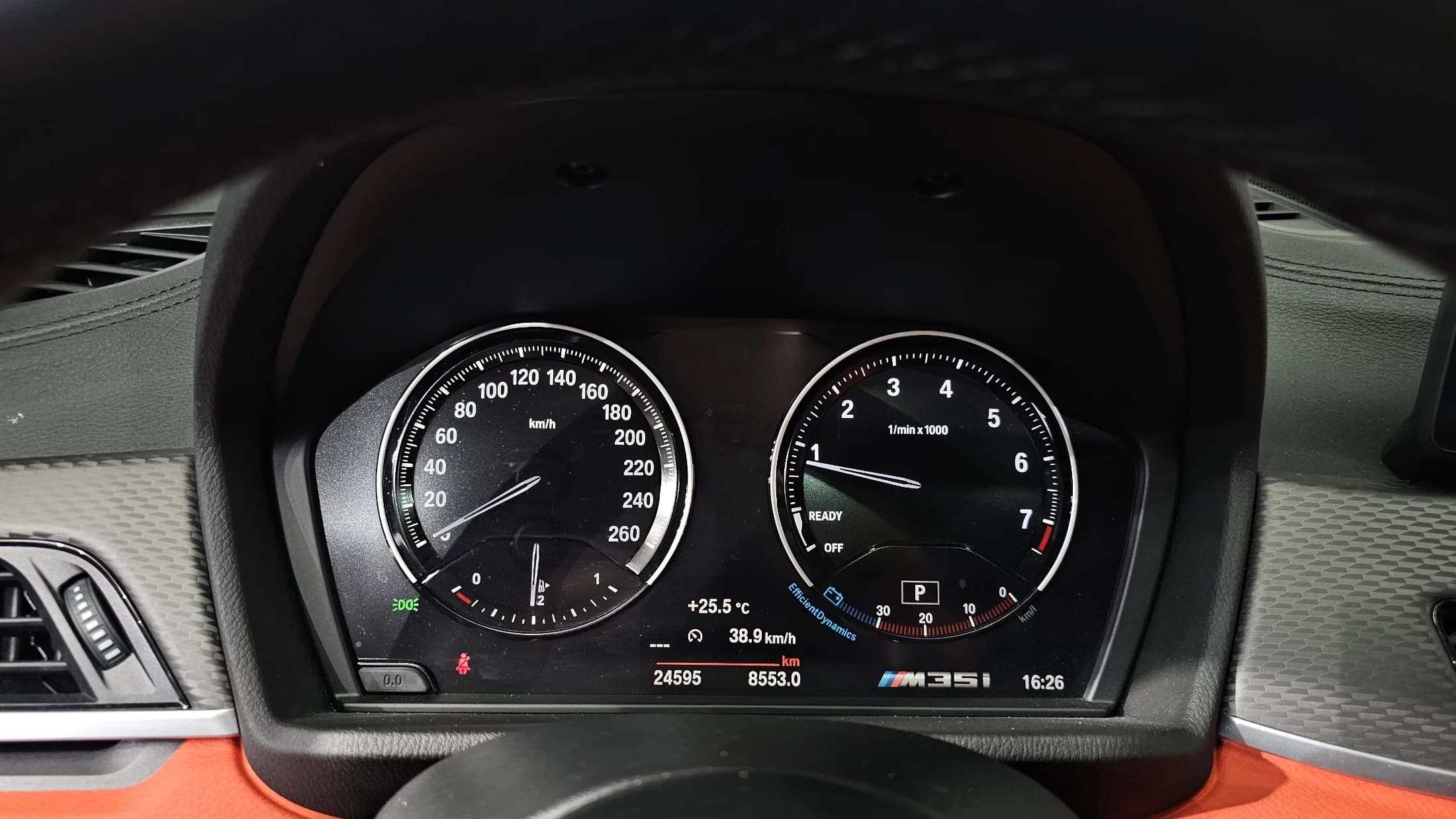 BMW X2 xDrive M35i, 2023 г. 24636 км. — фото 8