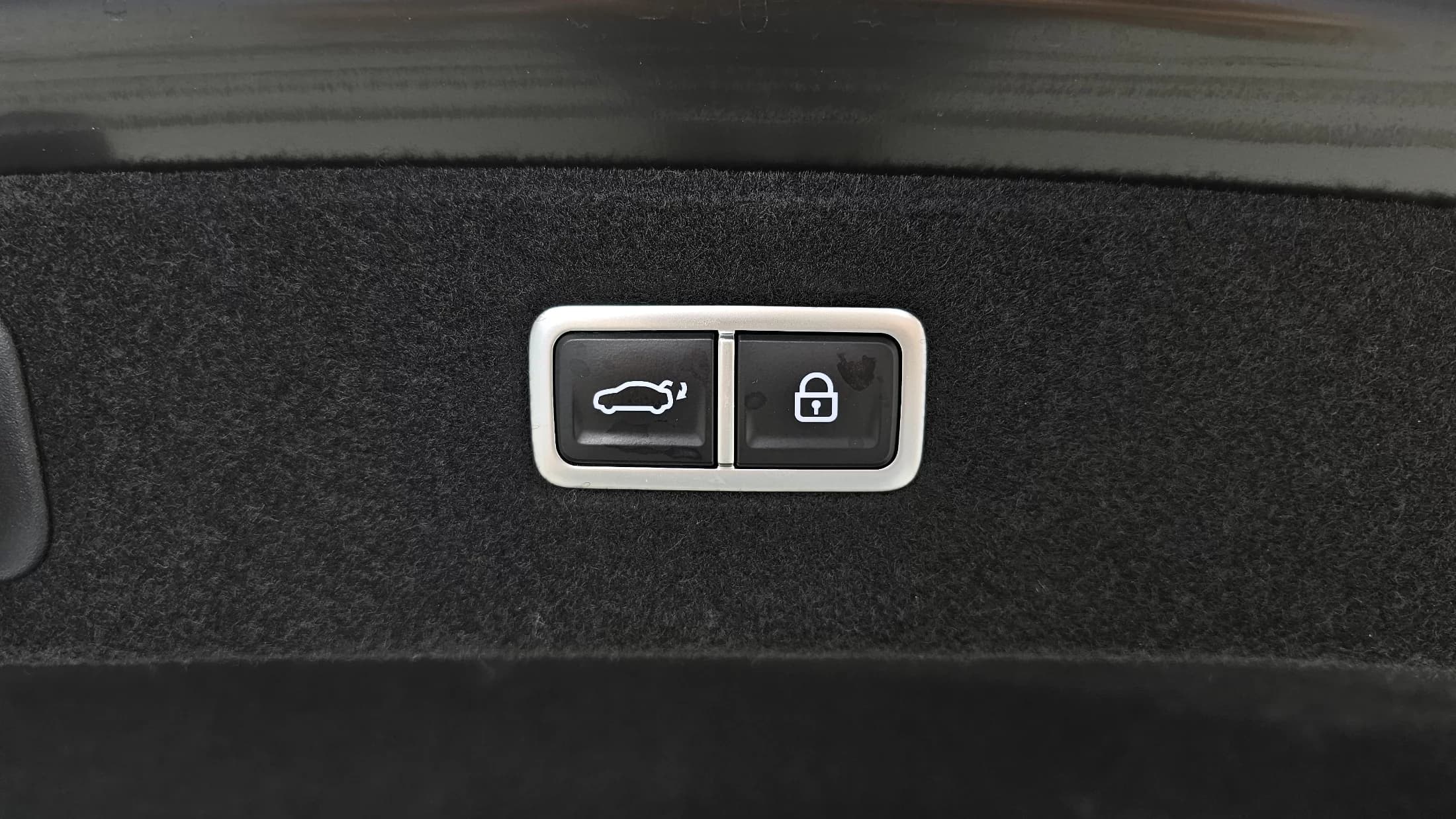 Genesis G90 Gasoline 3.5 Turbo AWD, 2022 г. 98009 км. — фото 20