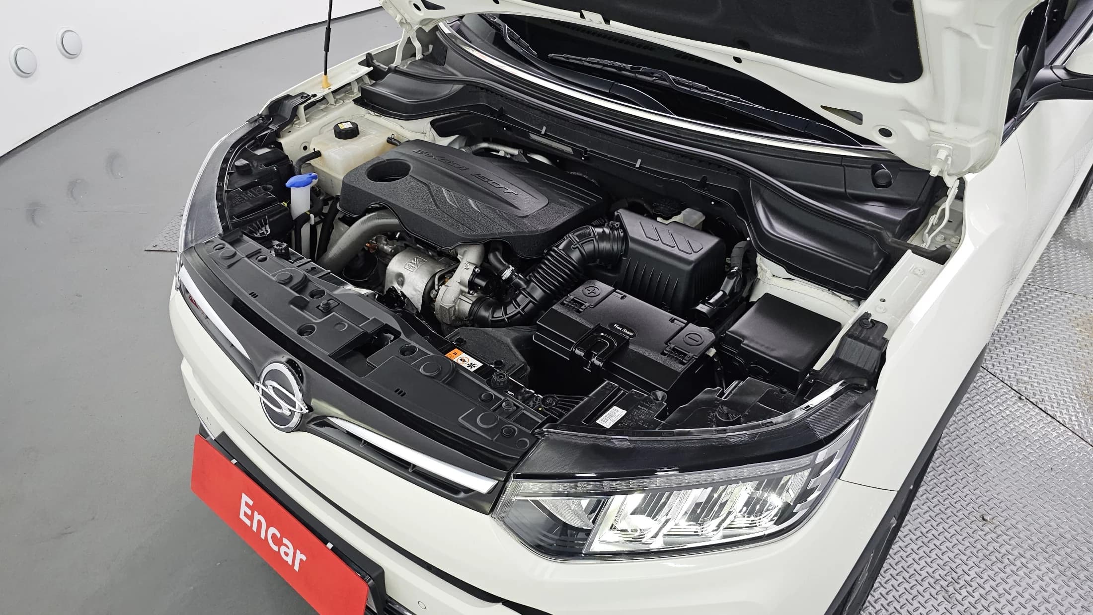 SsangYong TIBOLI Gasoline 1.5 2WD V3, 2022 г. 43967 км. — фото 6