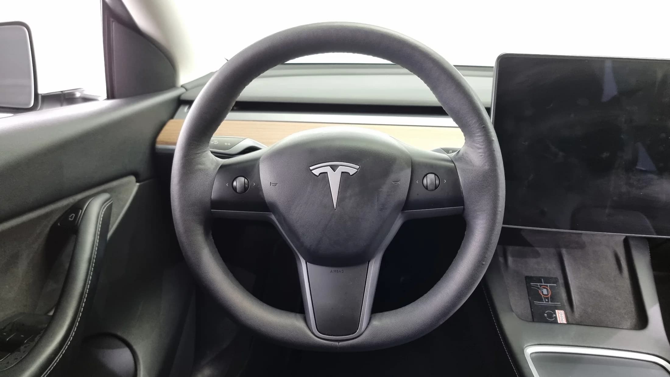 Tesla Model Y Long Range, электромобиль, 2021 г. 82297 км. — фото 13