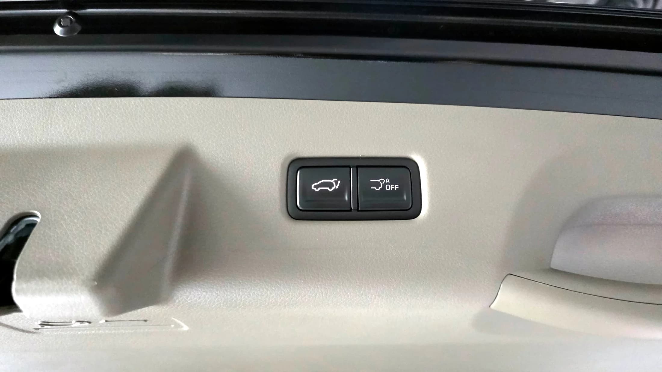 Kia Carnival Gasoline 9-Seater Signature, 2024 г. 502 км. — фото 19