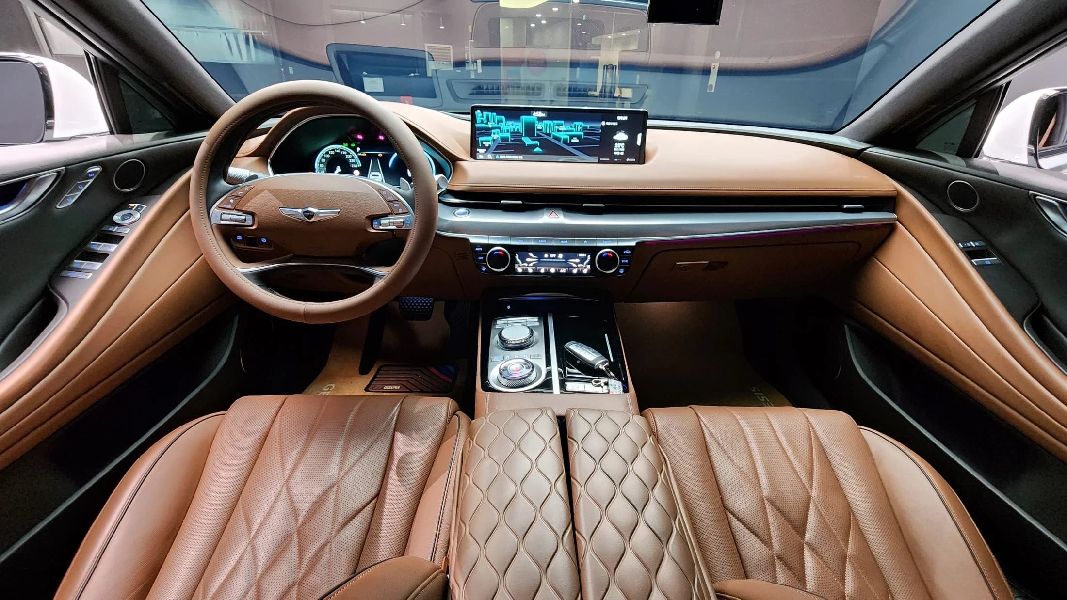 Genesis G80 Gasoline 2.5 Turbo AWD, 2023 г. 18034 км. — фото 7