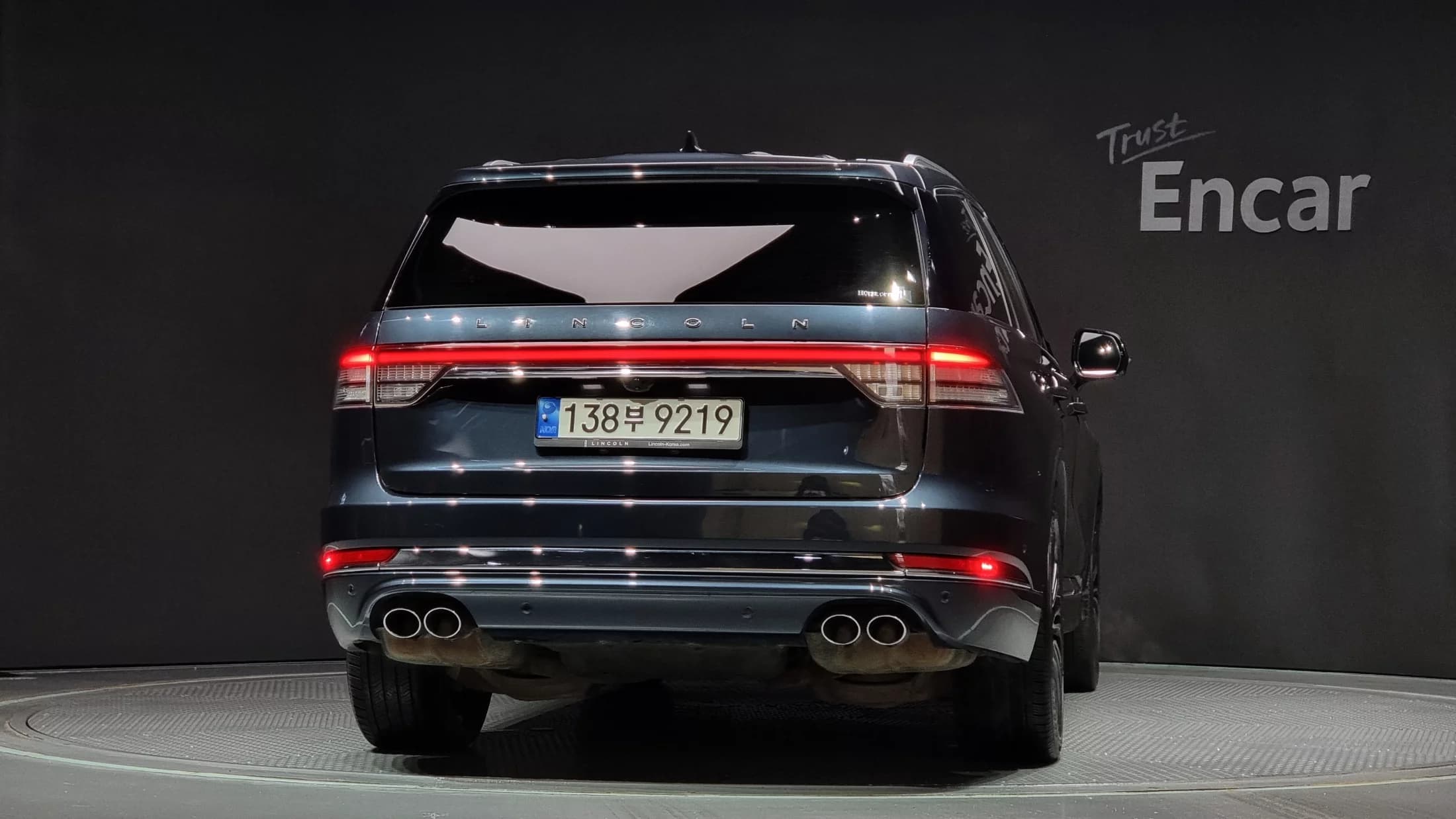 Lincoln AVIATOR 3.0 Black Label AWD, 2022 г. 96362 км. — фото 4