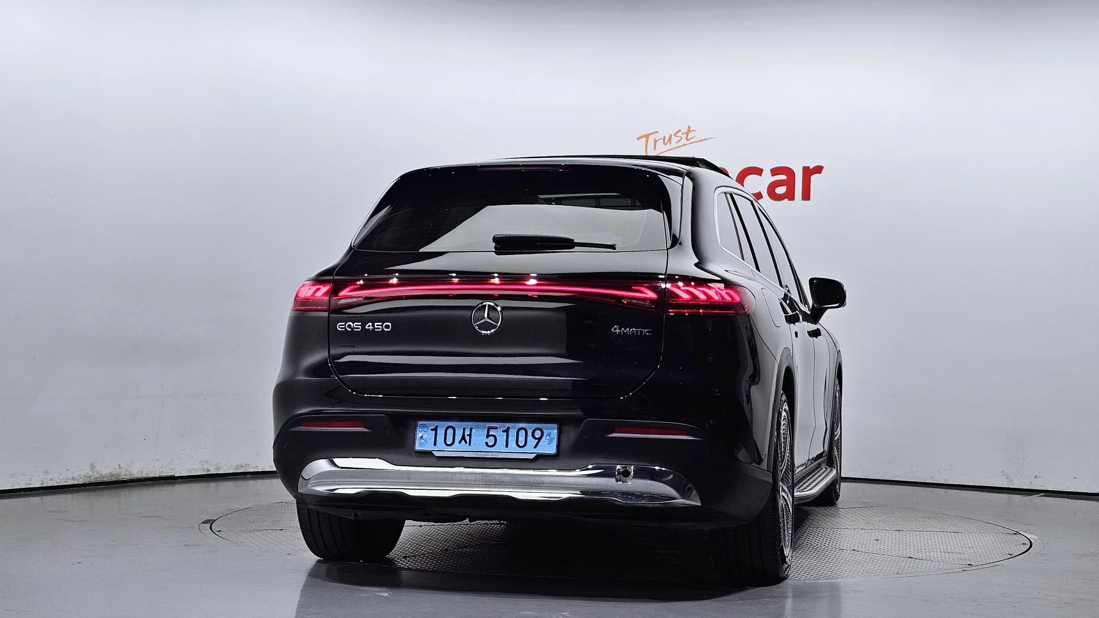 Mercedes-Benz EQS EQS450 4MATIC, электромобиль, 2023 г. 31649 км. — фото 4