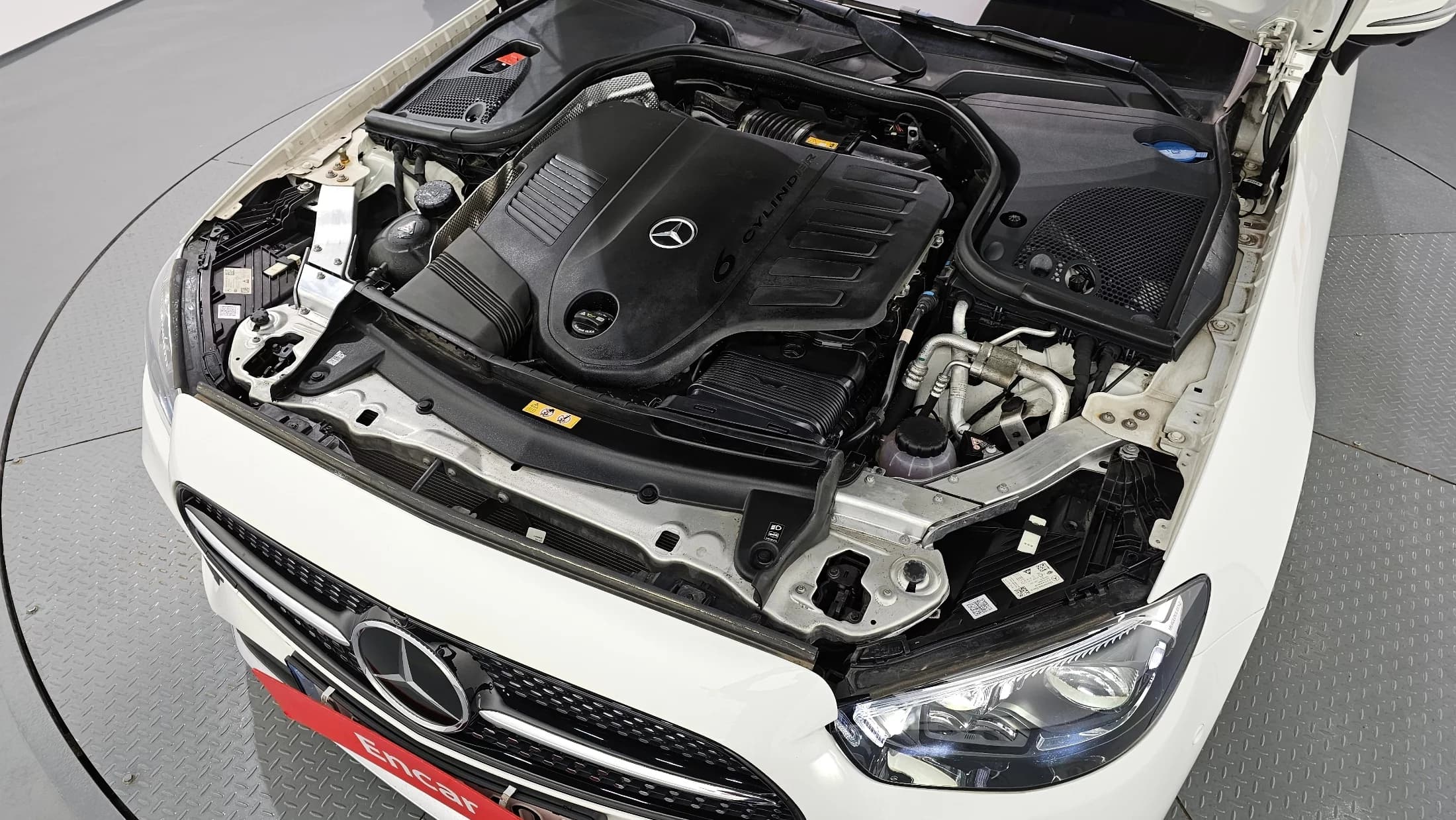 Mercedes-Benz E-Class E450 4MATIC Cabriolet, 2022 г. 28900 км. — фото 6