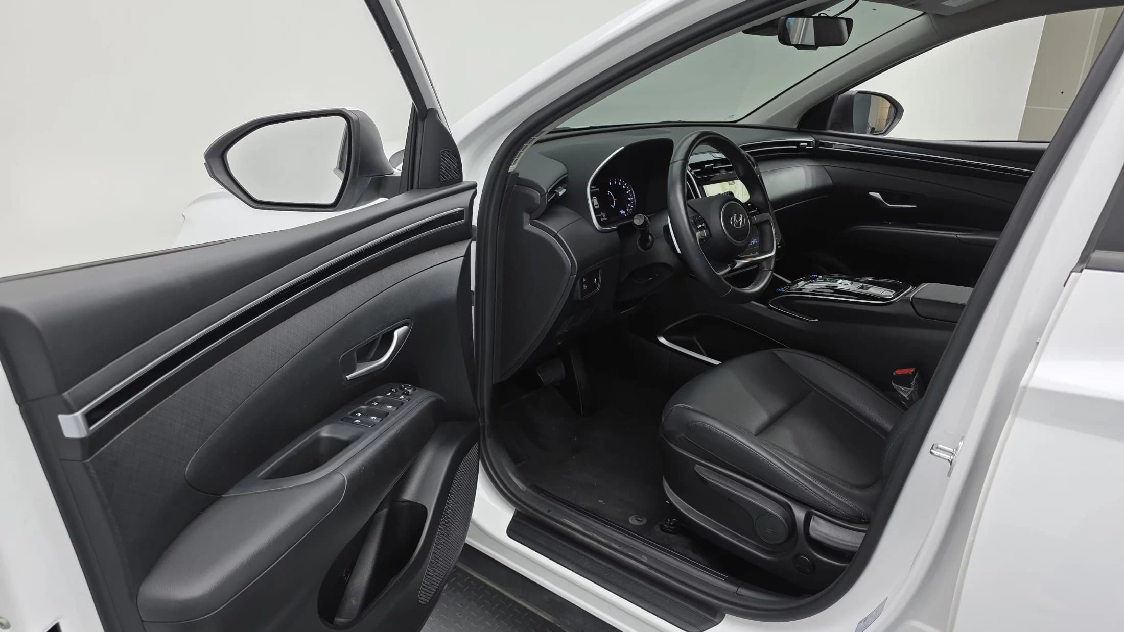 Hyundai Tucson Gasoline 1.6 Turbo 2WD Premium, 2021 г. 56828 км. — фото 10