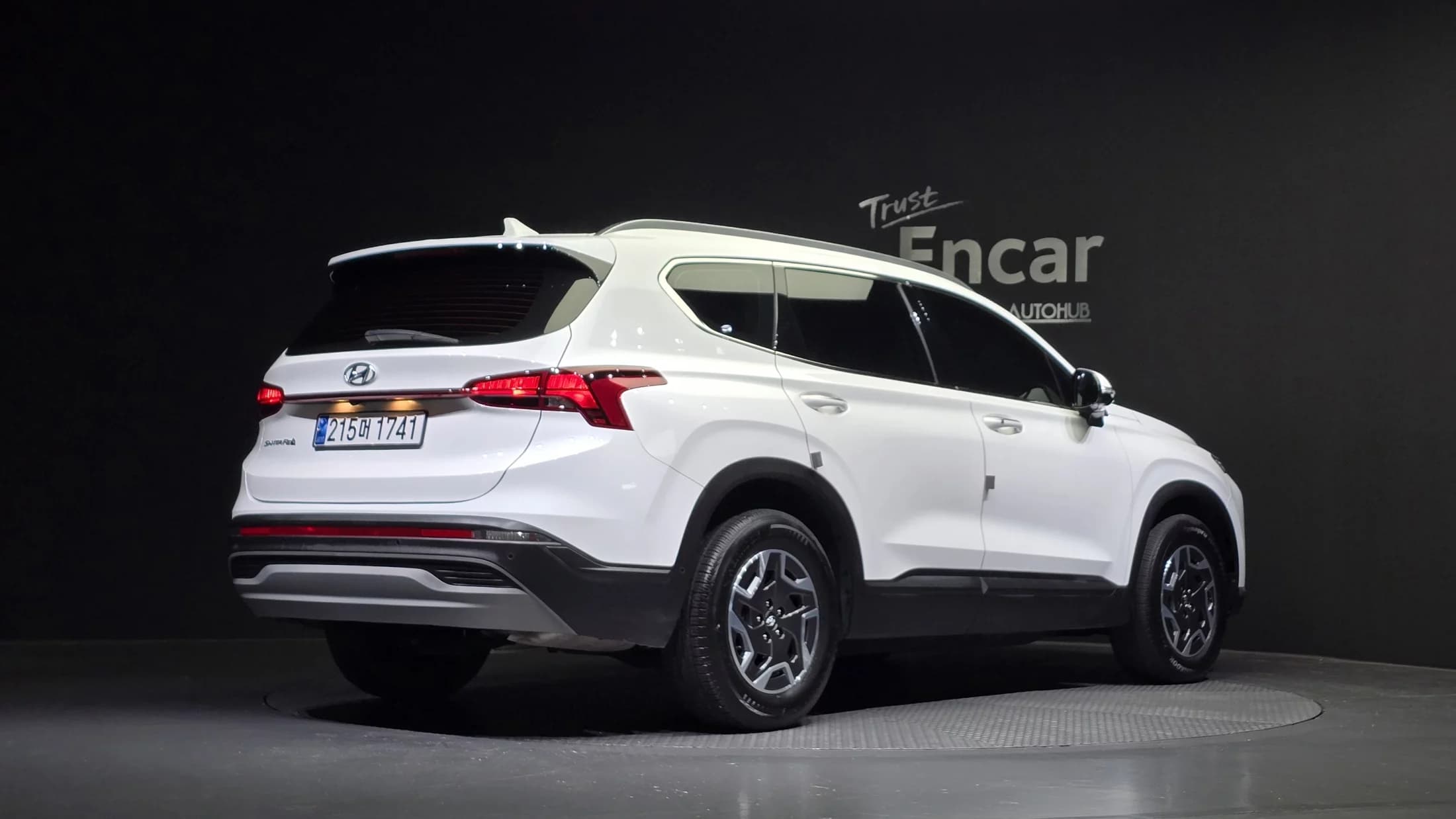 Hyundai Santa Fe HEV 1.6 2WD Prestige, гибрид, 2022 г. 111959 км. — фото 2