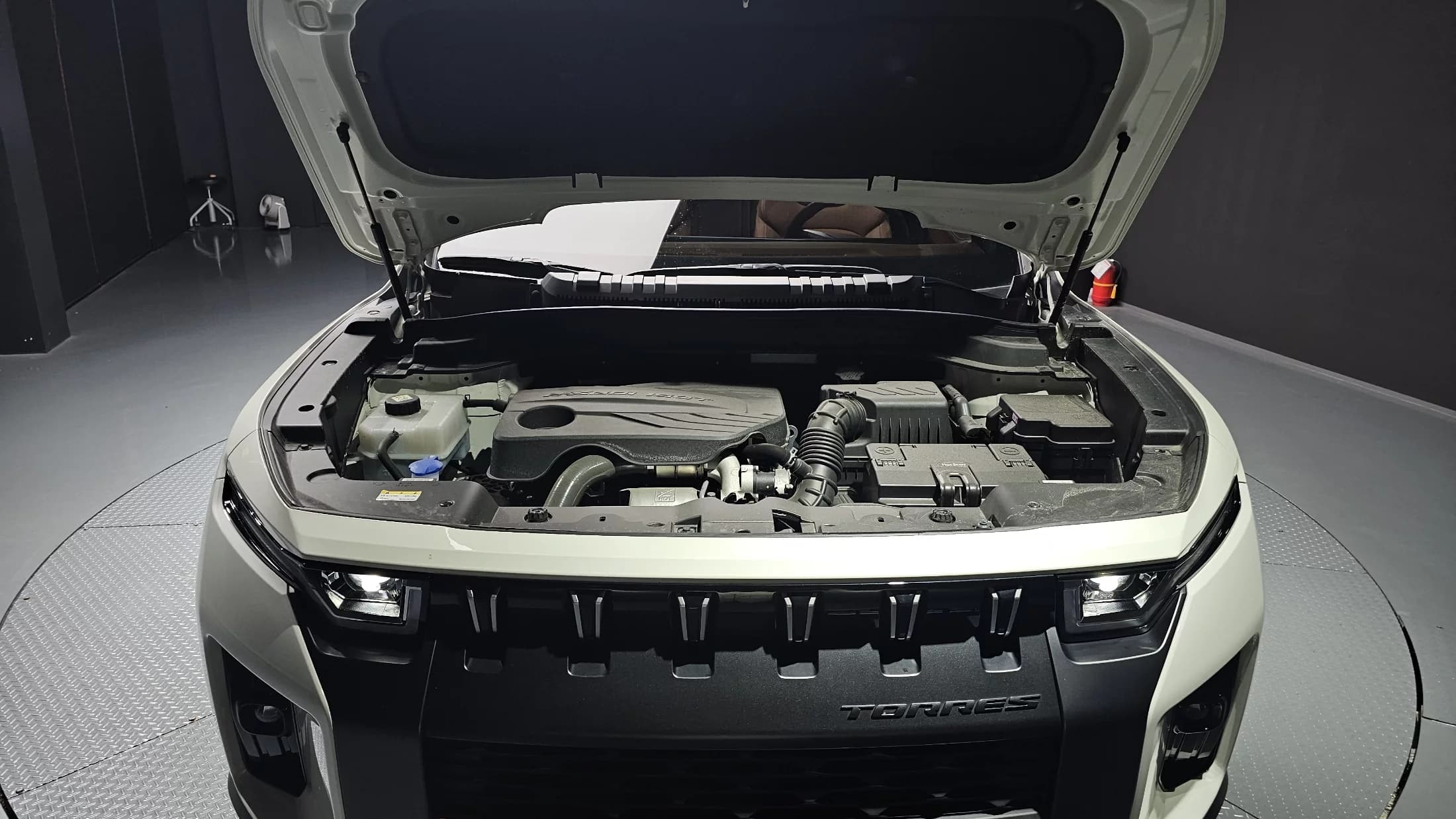 SsangYong Torres Gasoline 1.5 2WD T7, 2025 г. 3095 км. — фото 6