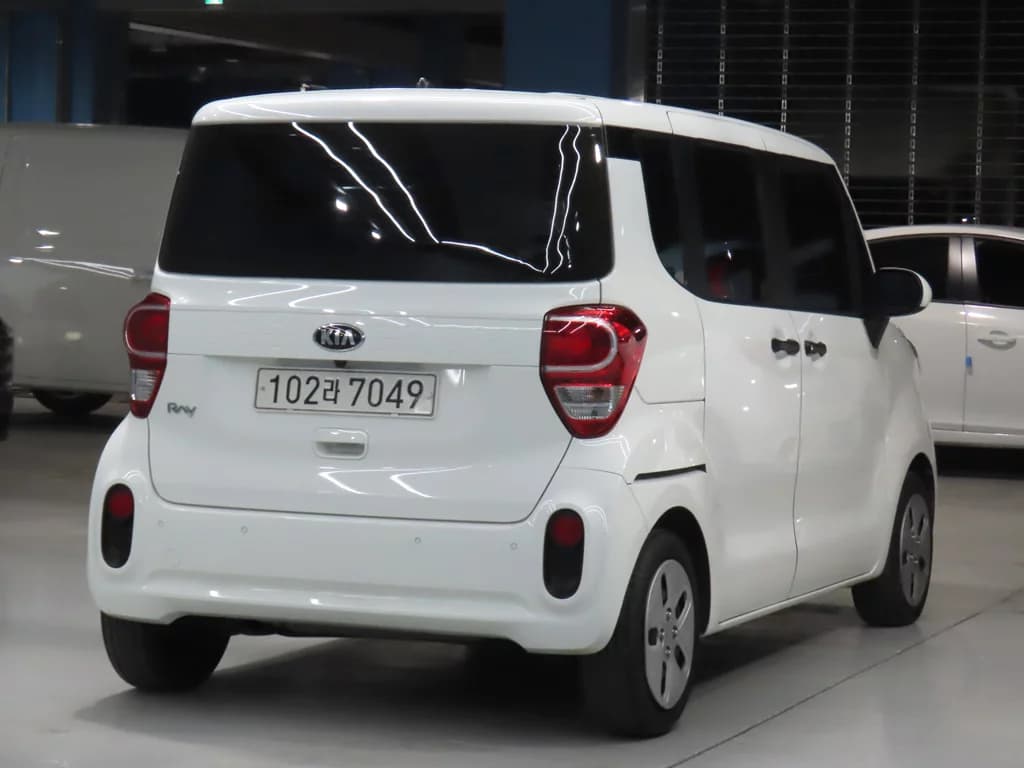 Kia RAY Van Luxury, 2021 г. 39967 км. — фото 4