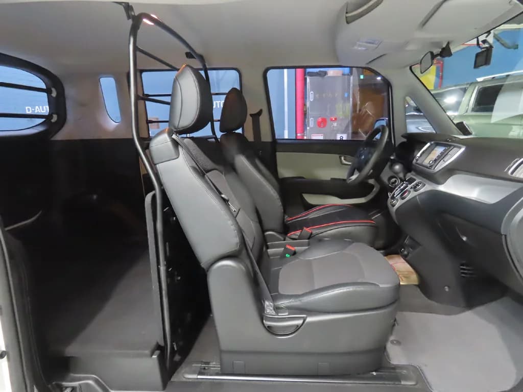 Kia RAY Van Luxury, 2021 г. 39967 км. — фото 9