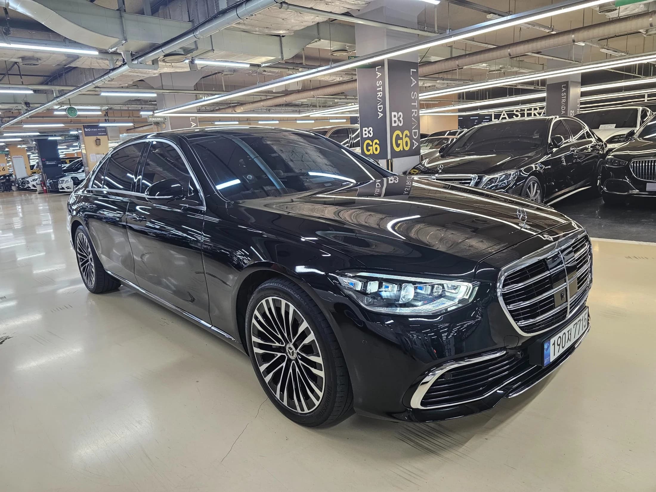 Mercedes-Benz S-Class S580L 4MATIC, 2022 г. 23819 км. — фото 3