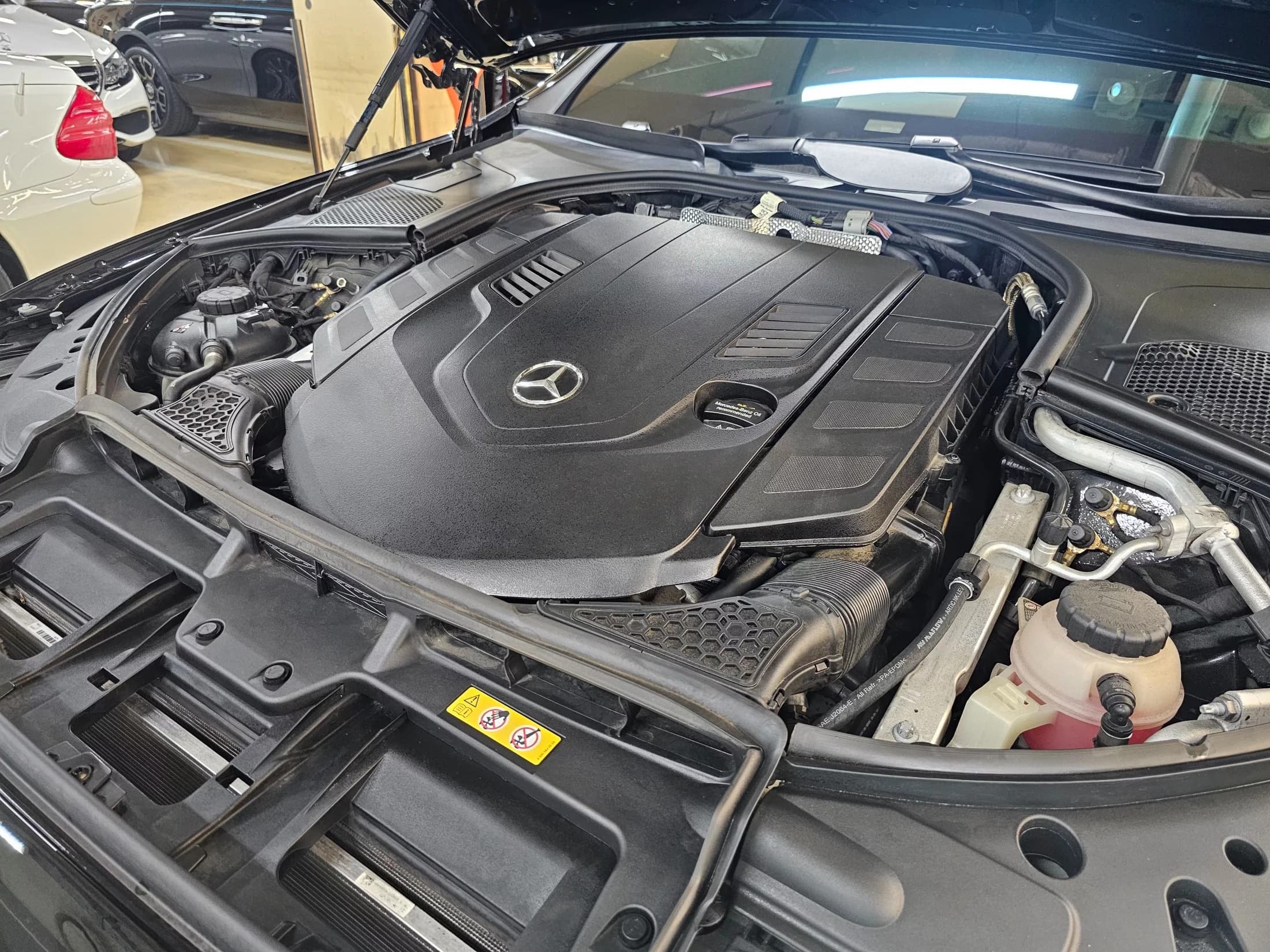 Mercedes-Benz S-Class S580L 4MATIC, 2022 г. 23819 км. — фото 6