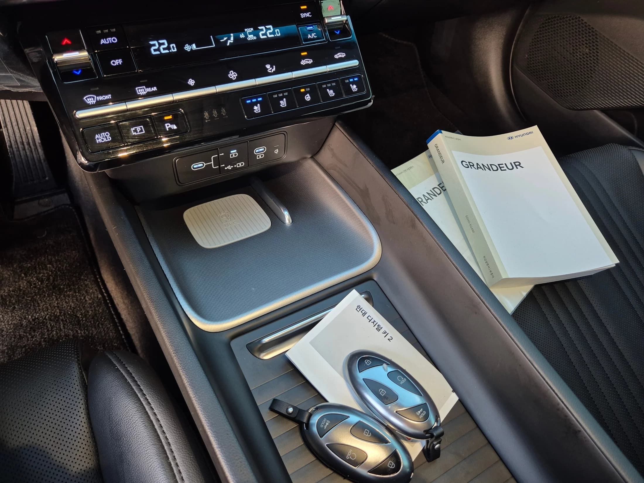 Hyundai Grandeur 3.5 Gasoline 2WD Exclusive, 2024 г. 5770 км. — фото 19