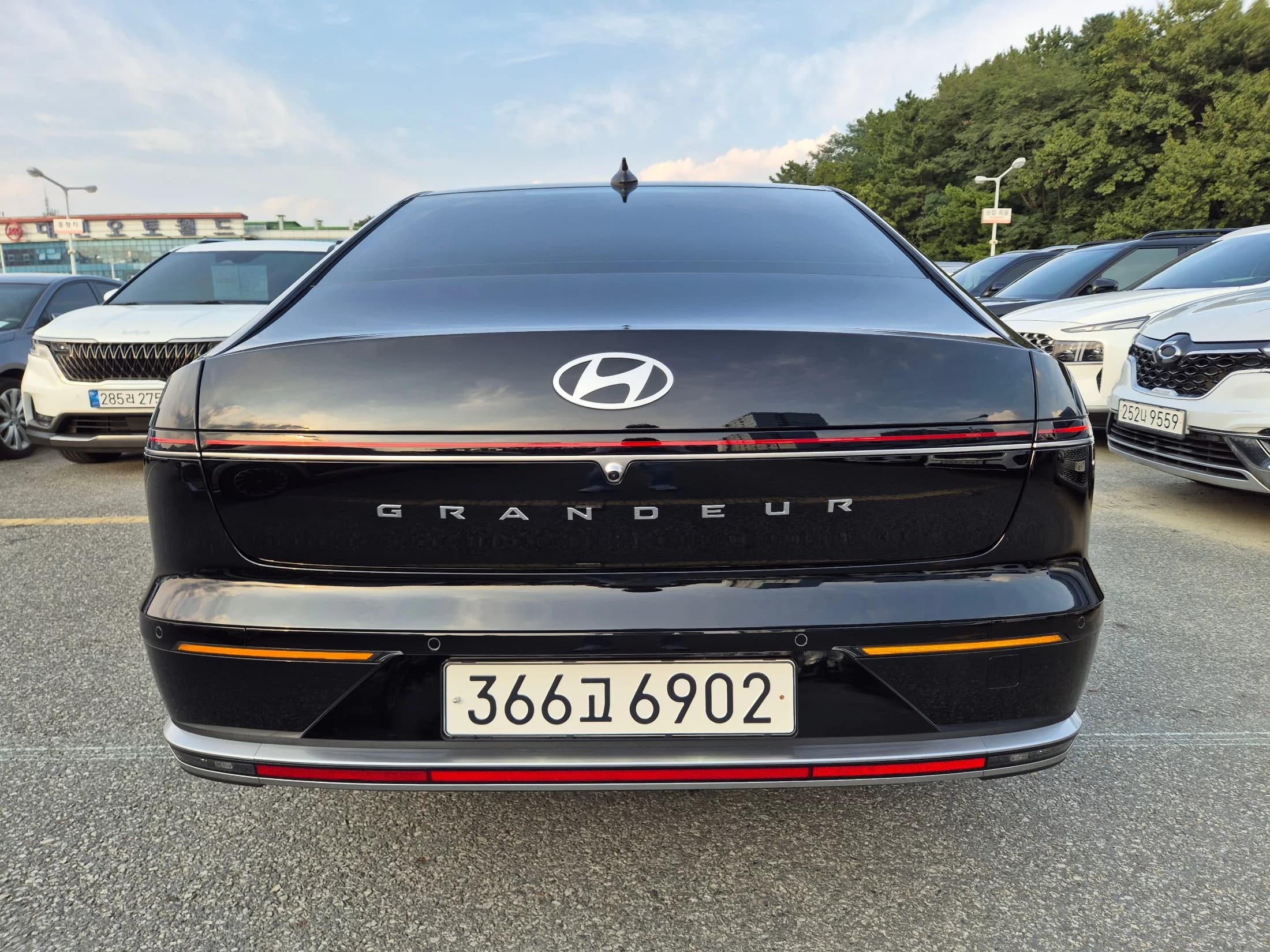 Hyundai Grandeur 3.5 Gasoline 2WD Exclusive, 2024 г. 5770 км. — фото 5