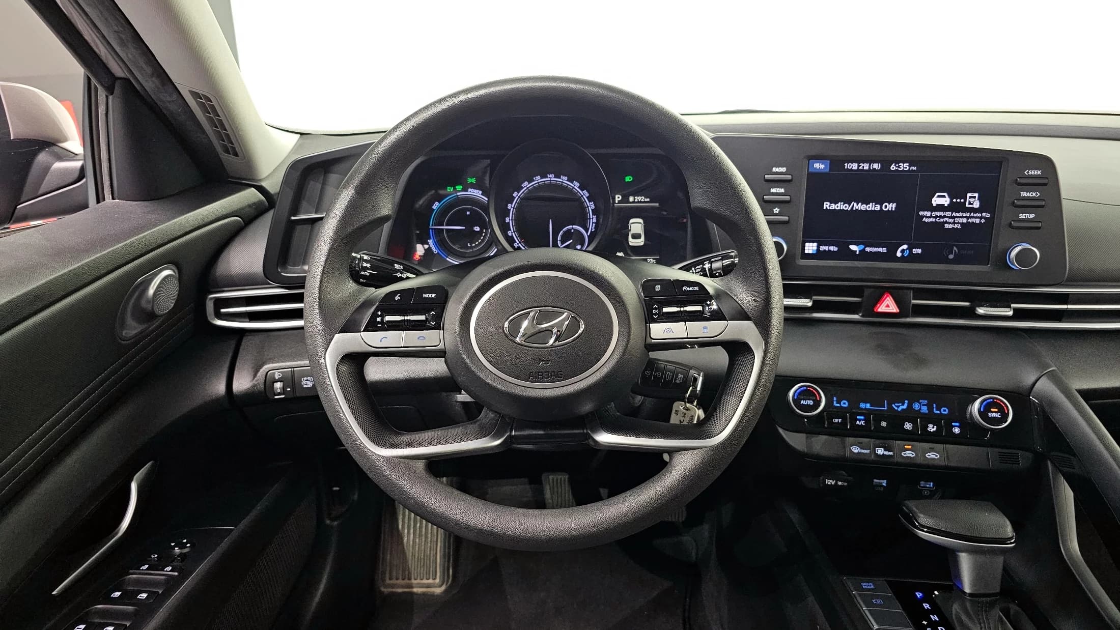 Hyundai AVANTE (Хендай Элантра) Smart, гибрид, 2021 г. 21383 км. — фото 13