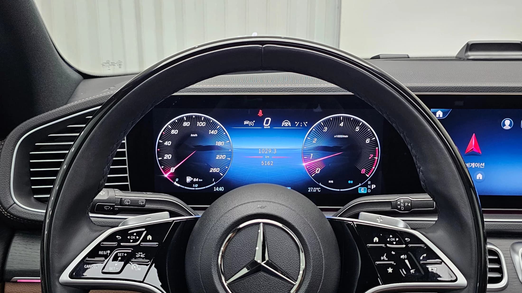 Mercedes-Benz GLS-Class GLS580 4MATIC, 2024 г. 5328 км. — фото 8