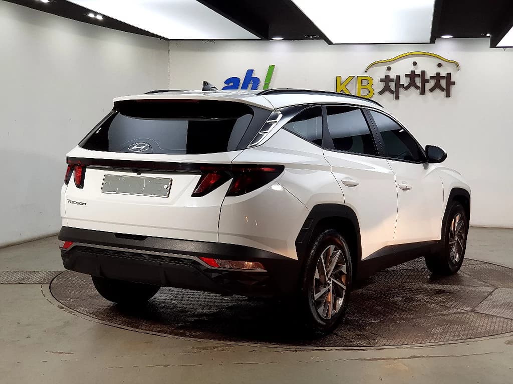 Hyundai Tucson Premium 2WD, гибрид, 2021 г. 41427 км. — фото 2