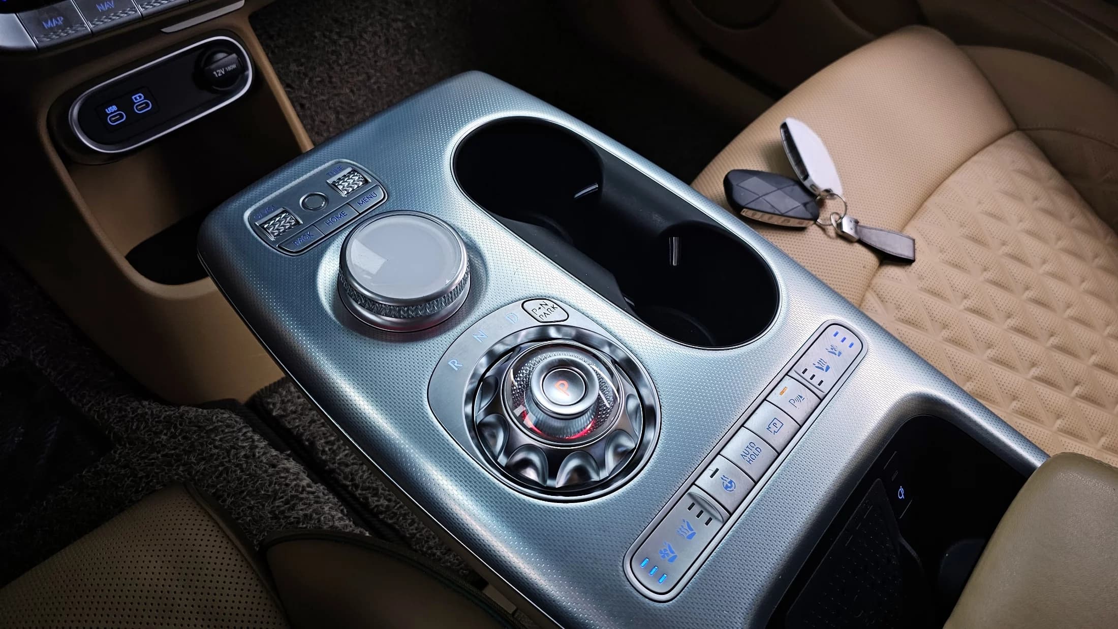 Genesis GV60 Standard AWD, электромобиль, 2022 г. 96764 км. — фото 9