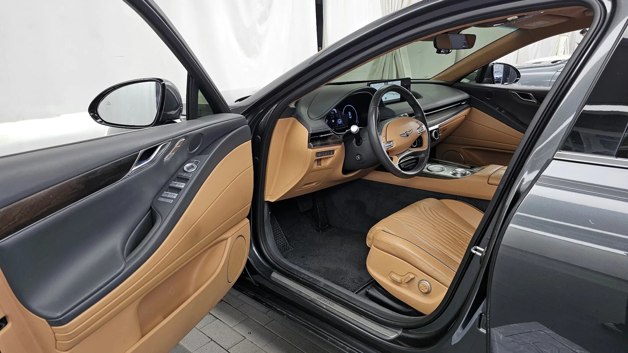 Genesis G80 Gasoline 2.5 Turbo AWD, 2021 г. 98226 км. — фото 10