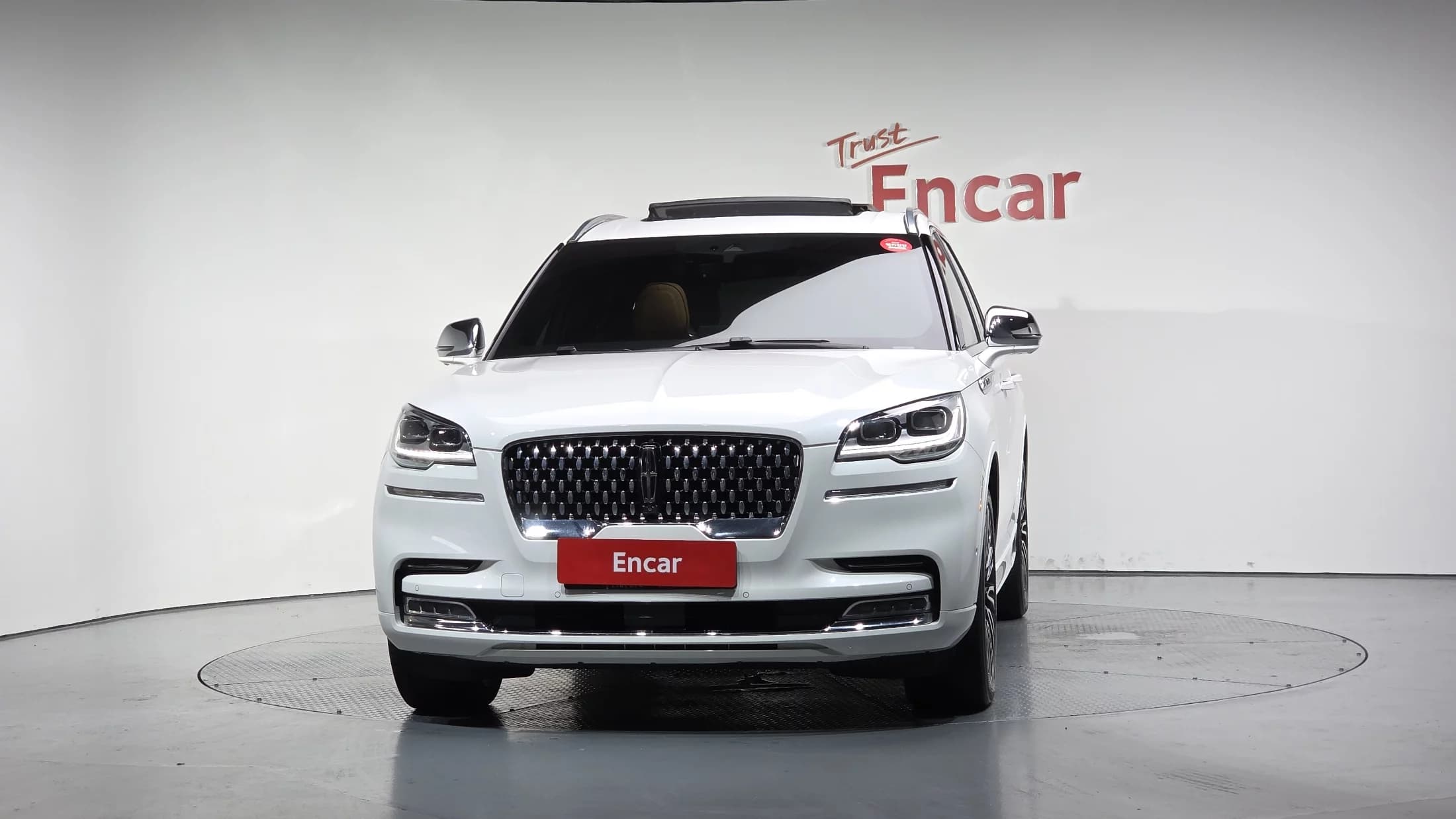 Lincoln AVIATOR 3.0 Black Label AWD, 2021 г. 66567 км. — фото 3