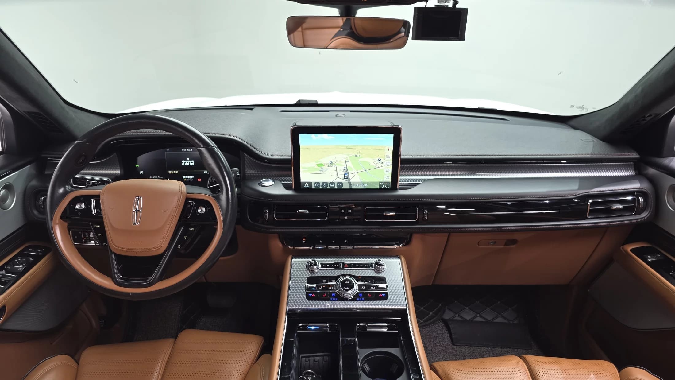 Lincoln AVIATOR 3.0 Black Label AWD, 2021 г. 66567 км. — фото 7