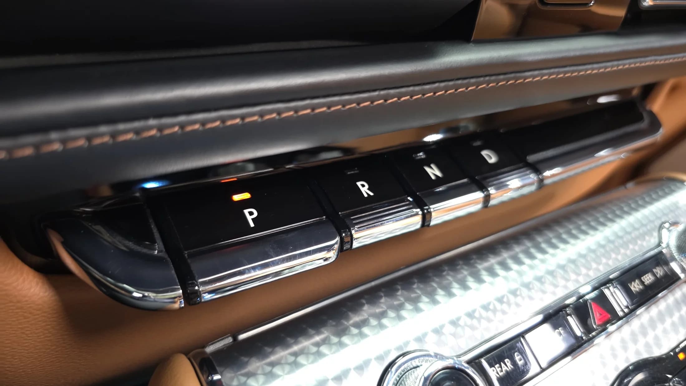 Lincoln AVIATOR 3.0 Black Label AWD, 2021 г. 66567 км. — фото 9
