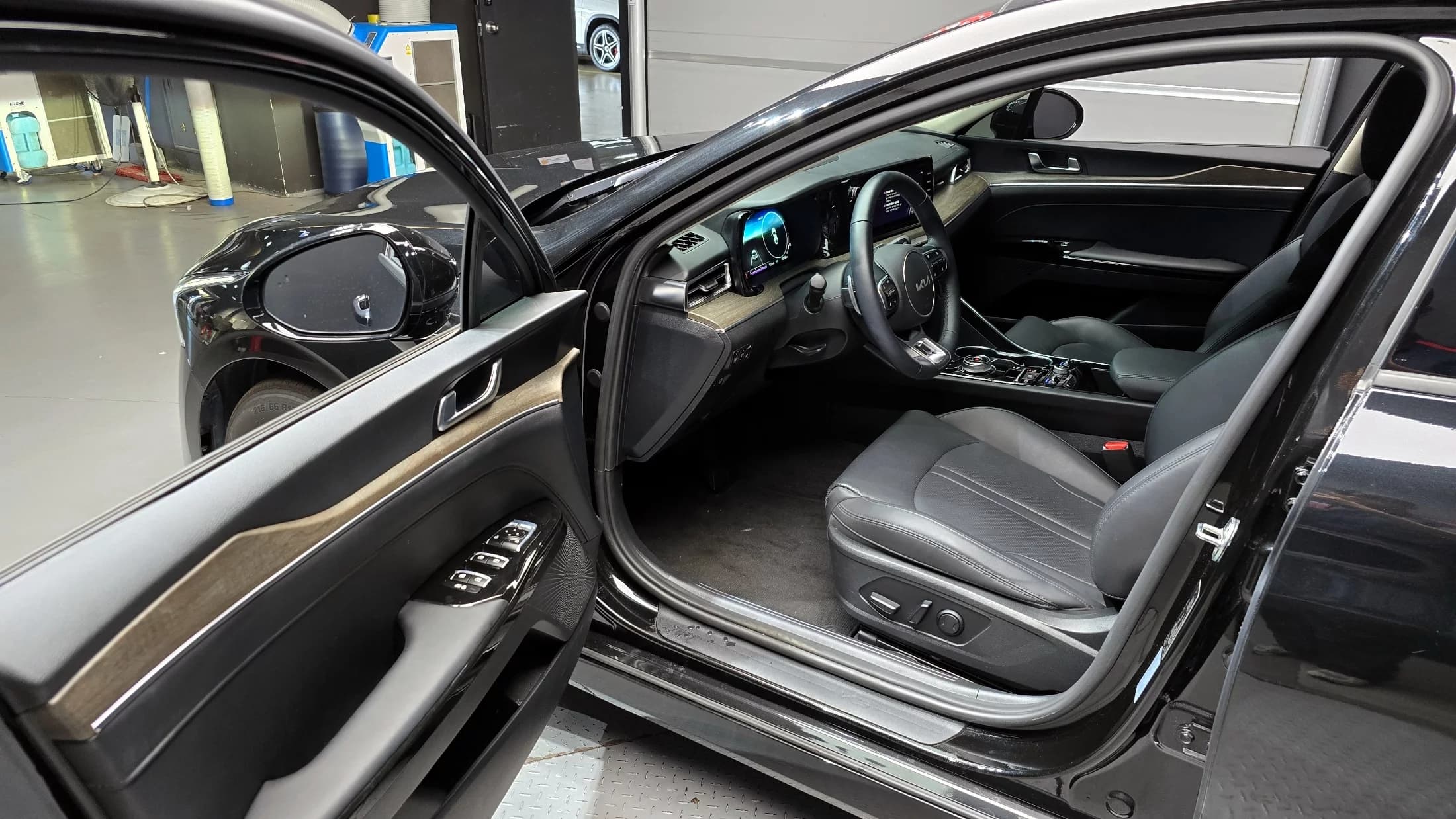 Kia K5 (Киа Оптима) Noblesse, гибрид, 2023 г. 16080 км. — фото 11