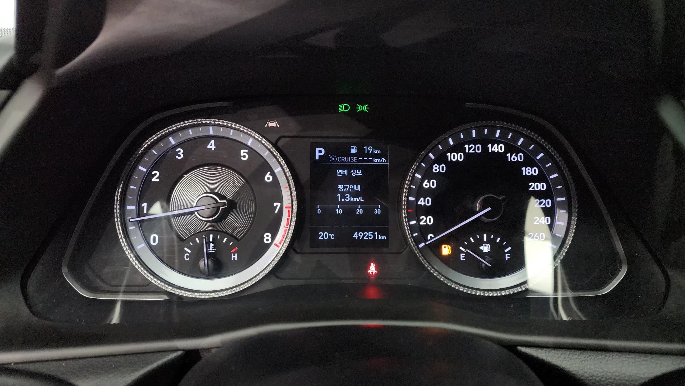 Hyundai Sonata 2.0 Premium Family, 2021 г. 49375 км. — фото 15