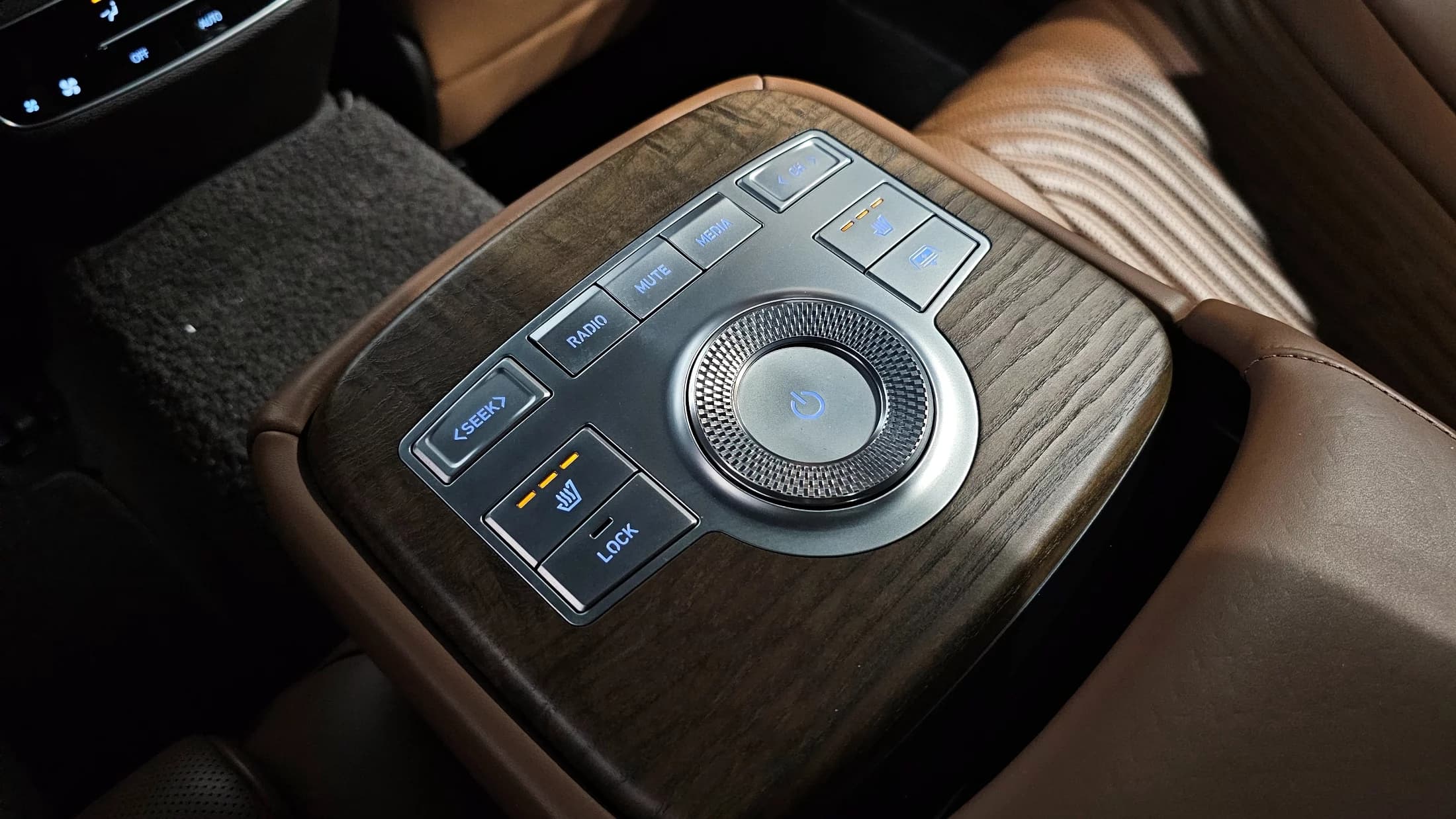 Genesis G80 Gasoline 2.5 Turbo AWD, 2021 г. 79936 км. — фото 38