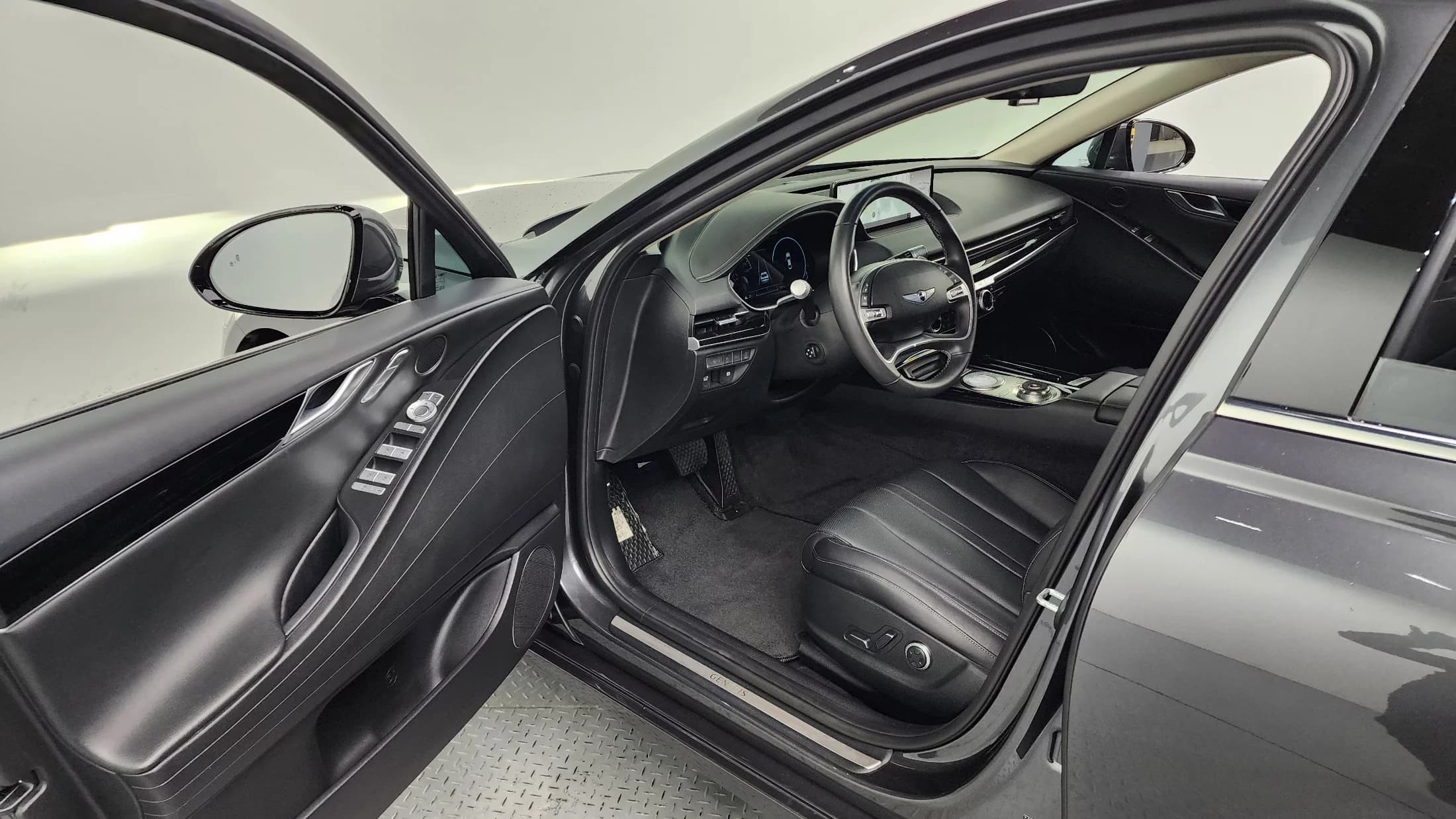Genesis G80 Gasoline 2.5 Turbo AWD, 2021 г. 28350 км. — фото 11