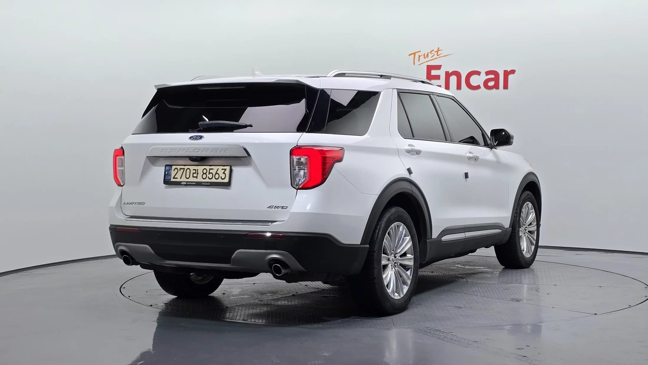 Ford EXPLORER 2.3 LimIted 4WD, 2021 г. 103614 км. — фото 2