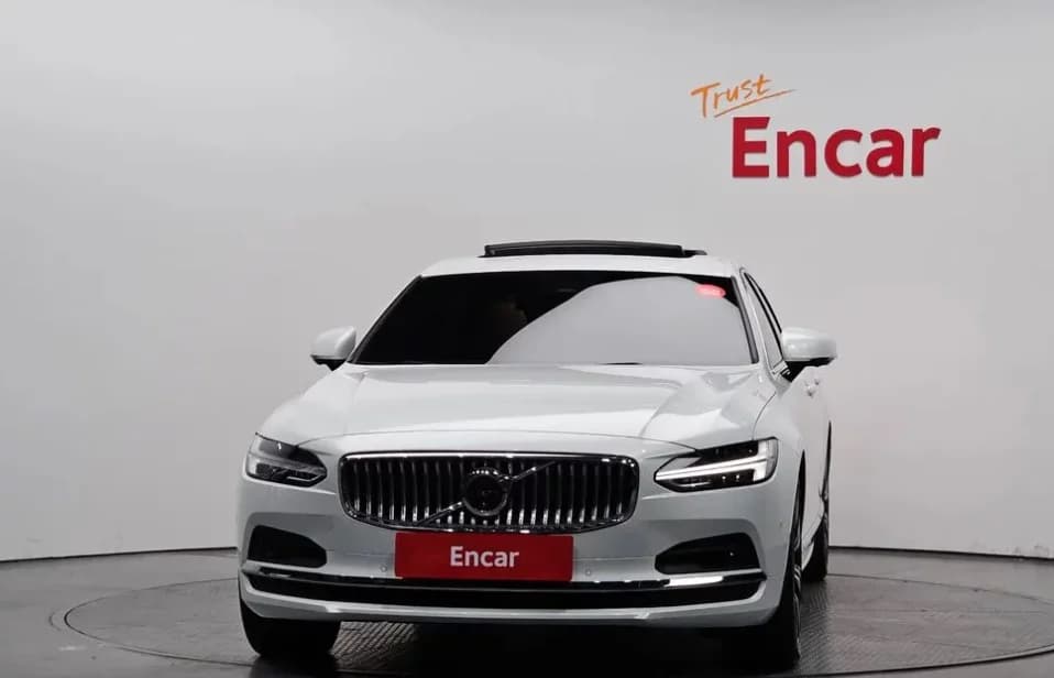 Volvo S90 B6 AWD Ultimate Bright, 2024 г. 11747 км. — фото 3