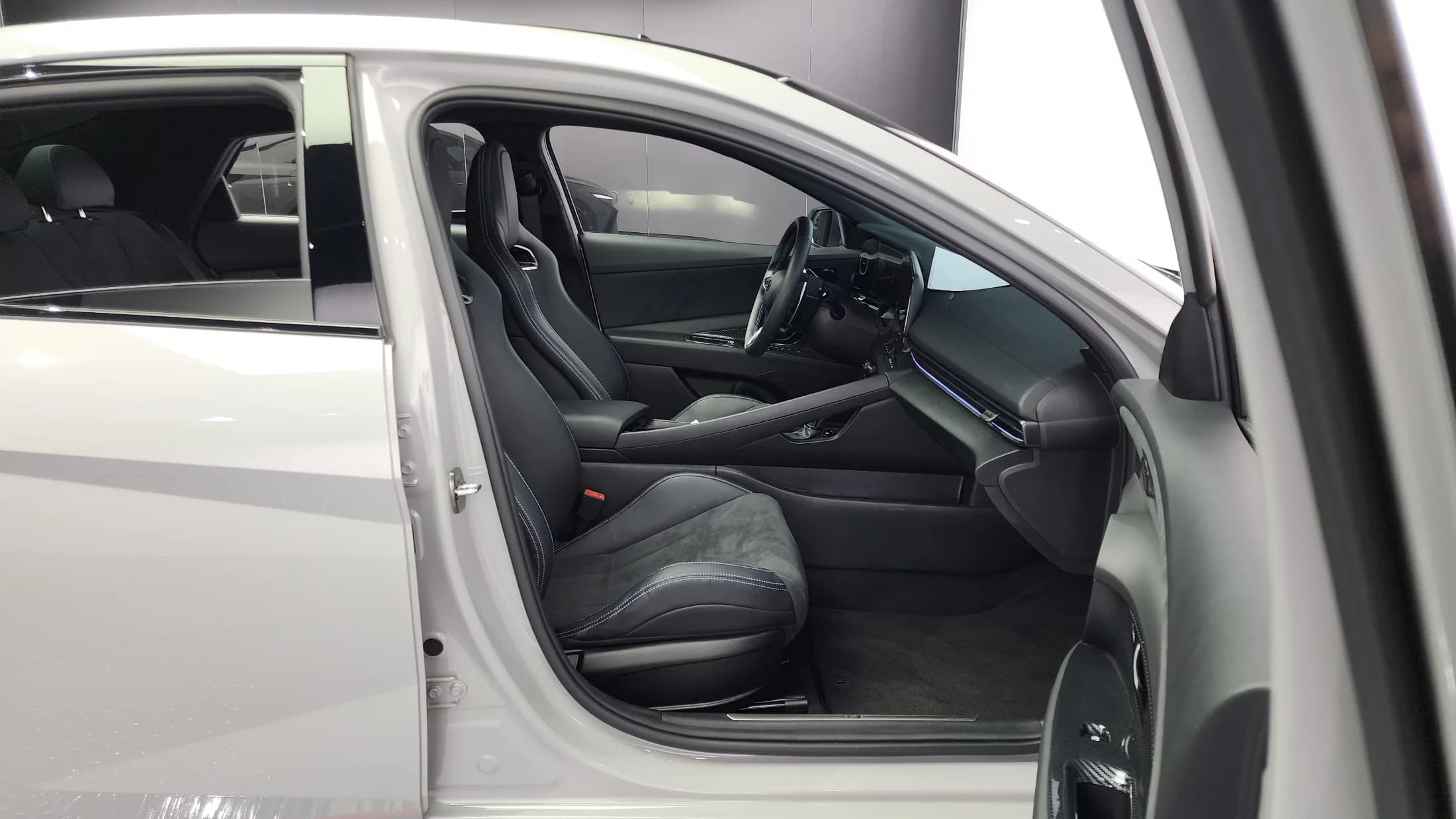 Hyundai AVANTE (Хендай Элантра) 2.0 N, 2024 г. 20415 км. — фото 10
