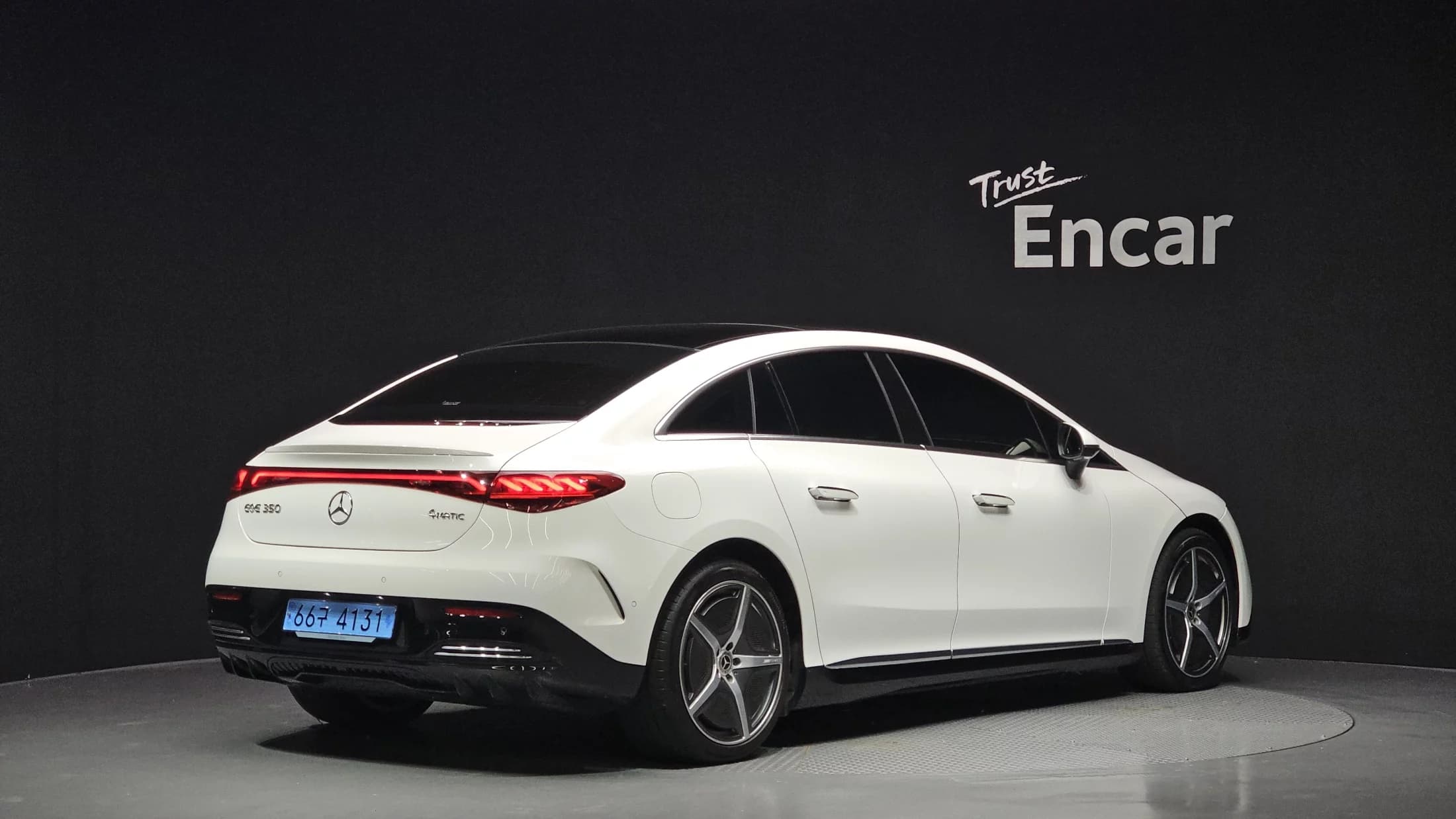Mercedes-Benz EQE EQE350 4MATIC, электромобиль, 2023 г. 35902 км. — фото 2