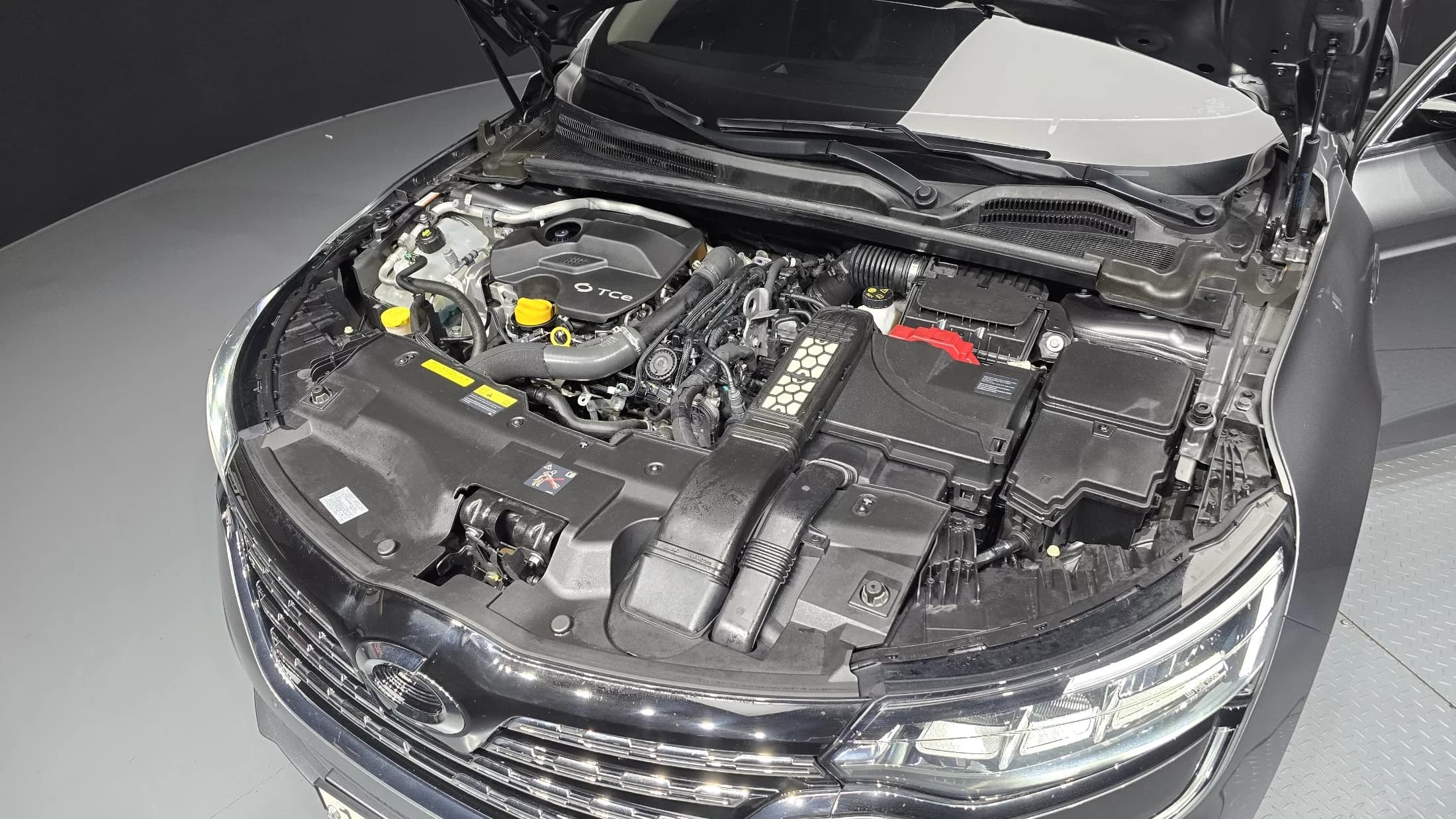 Renault Samsung SM6 1.3 TCe SE Plus, 2021 г. 41831 км. — фото 6