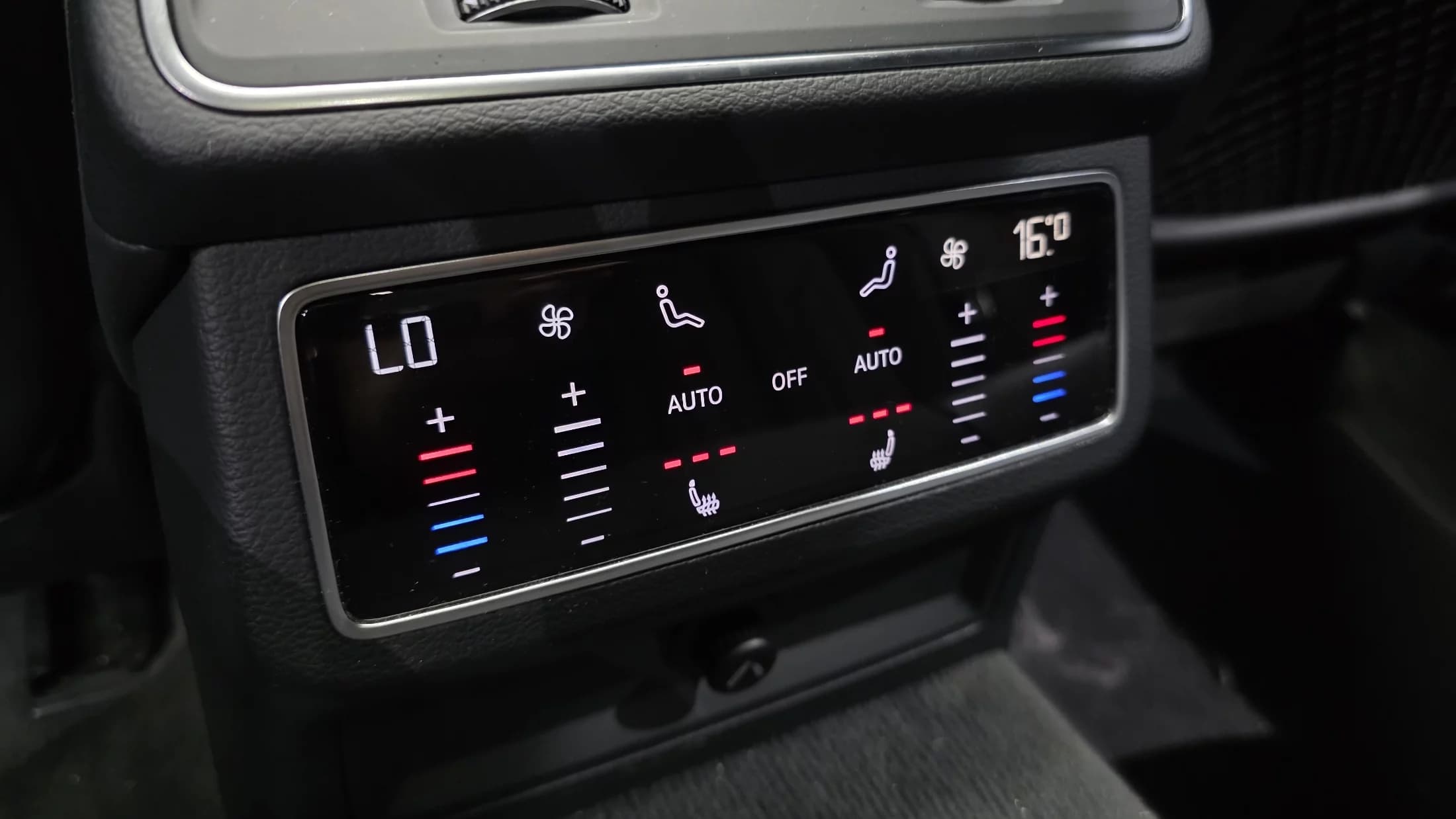 Audi A6 40 TDI Premium, 2021 г. 80873 км. — фото 18