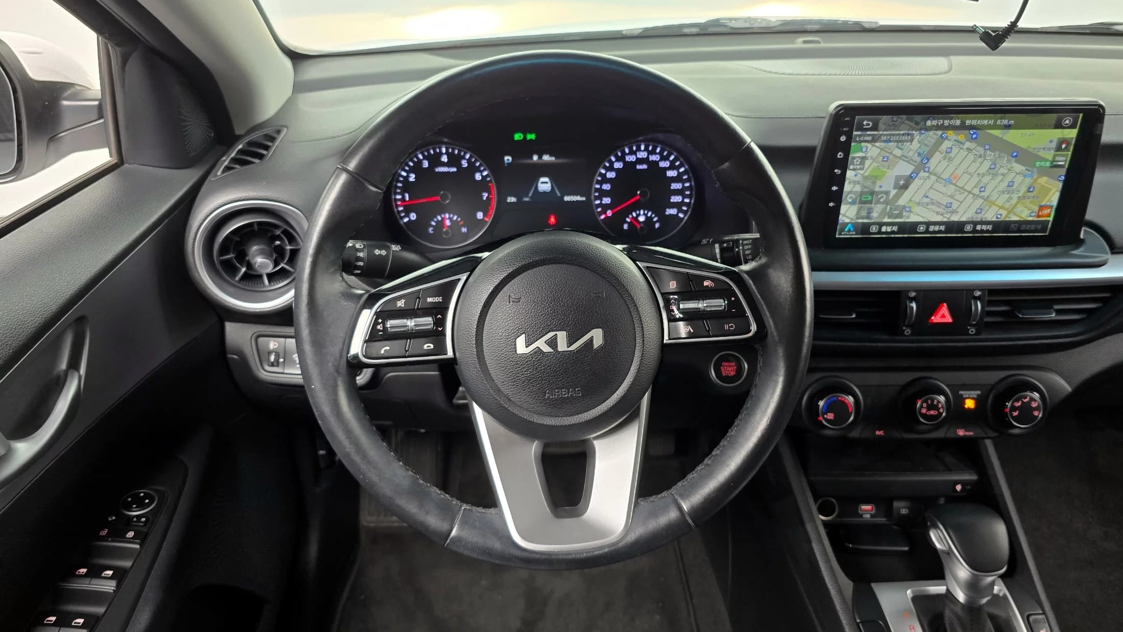 Kia K3 (Киа Церато) 1.6 Prestige, 2022 г. 66543 км. — фото 14