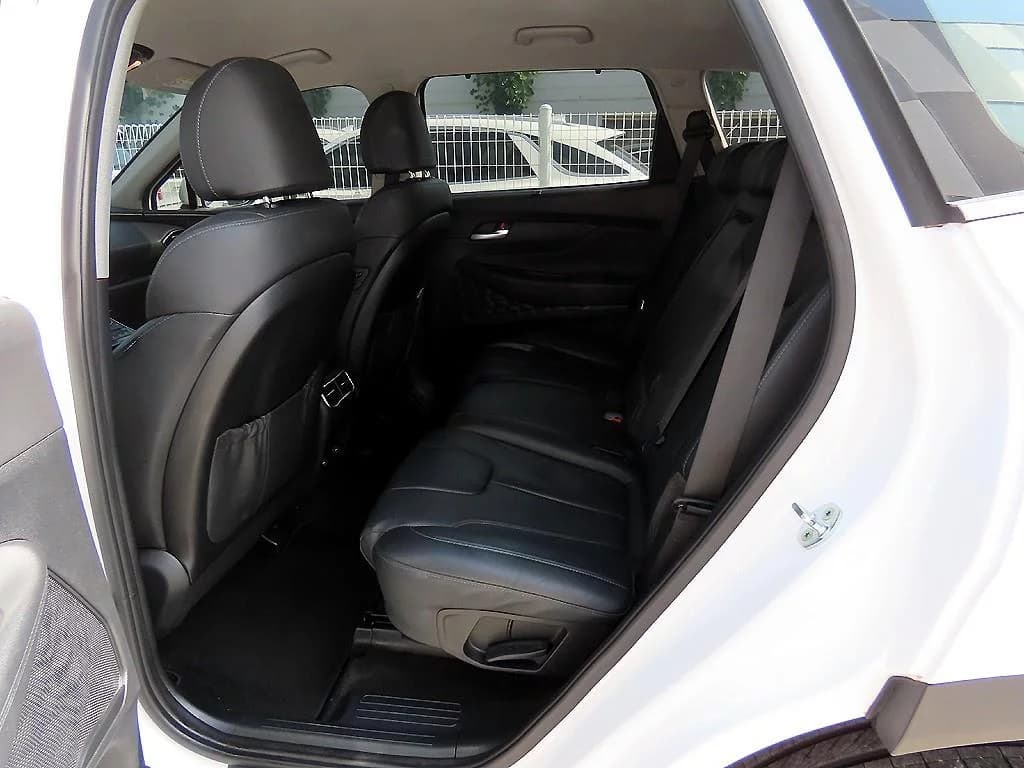 Hyundai Santa Fe HEV 1.6 2WD Prestige, гибрид, 2022 г. 102138 км. — фото 10