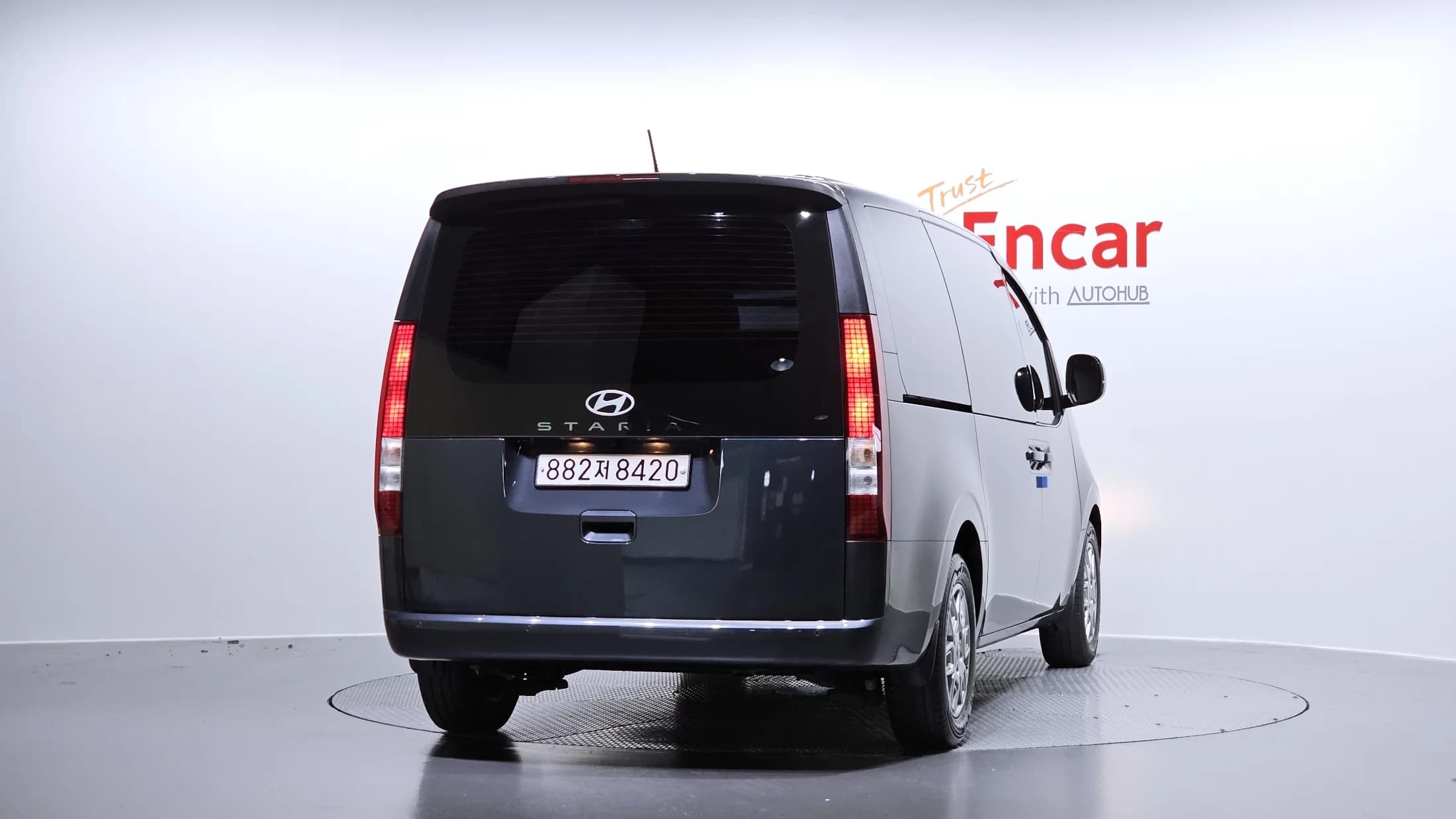 Hyundai Staria L3.5 Cargo 3-Seater Modern, 2024 г. 75224 км. — фото 4